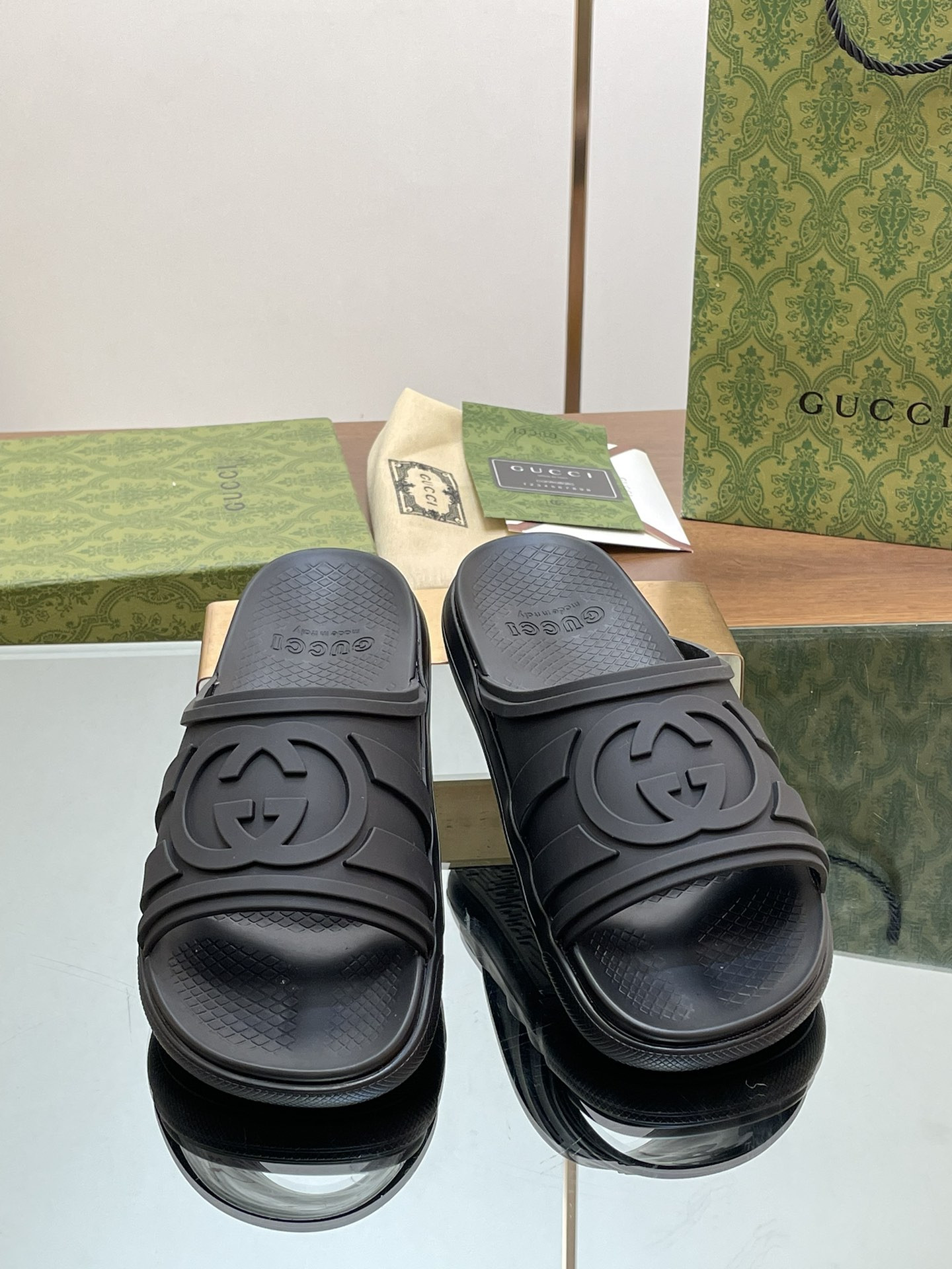 UA Gvc*1 INTERLOCKING G SLIDE SANDAL