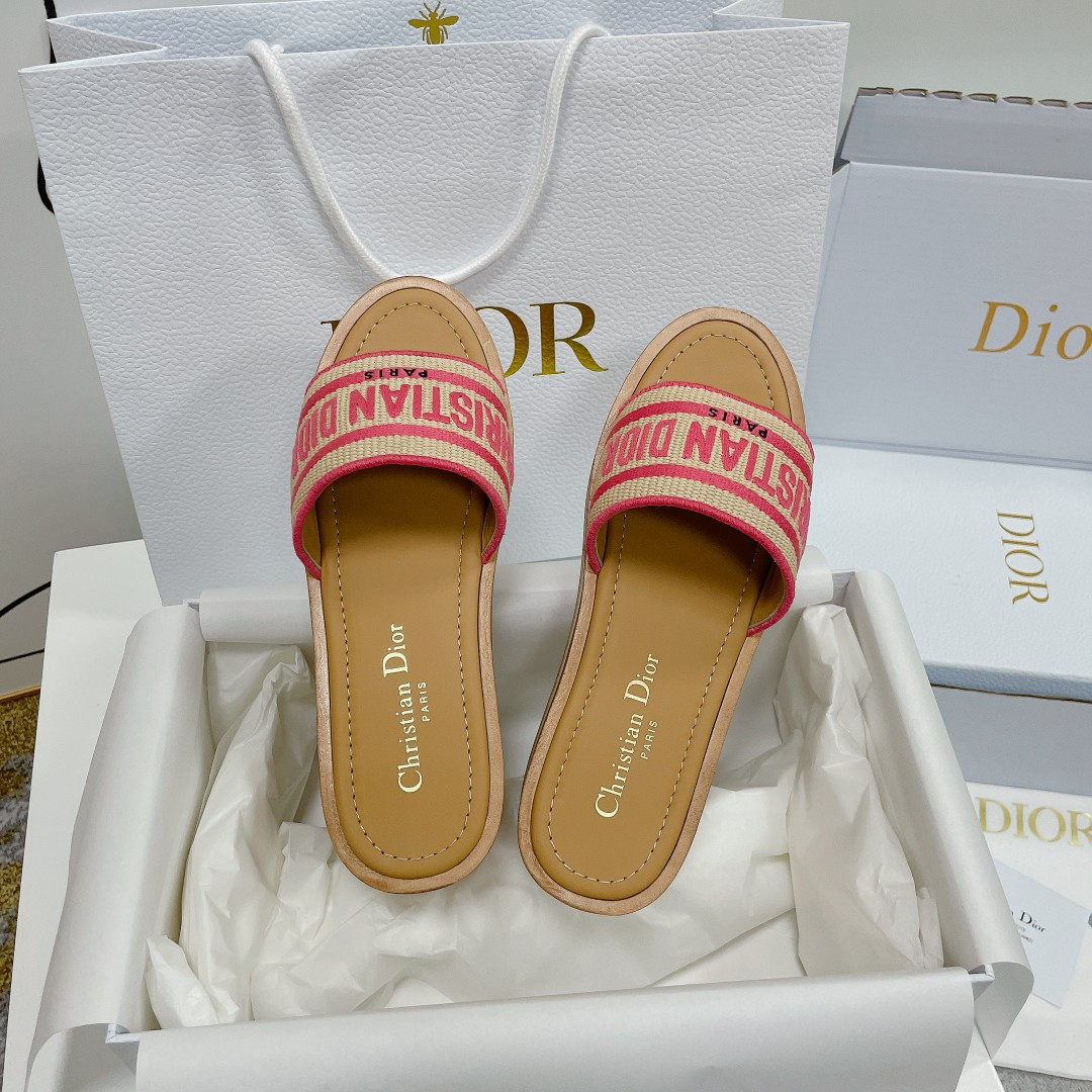 UA D10riviera Dway Platform Slide Candy Pink