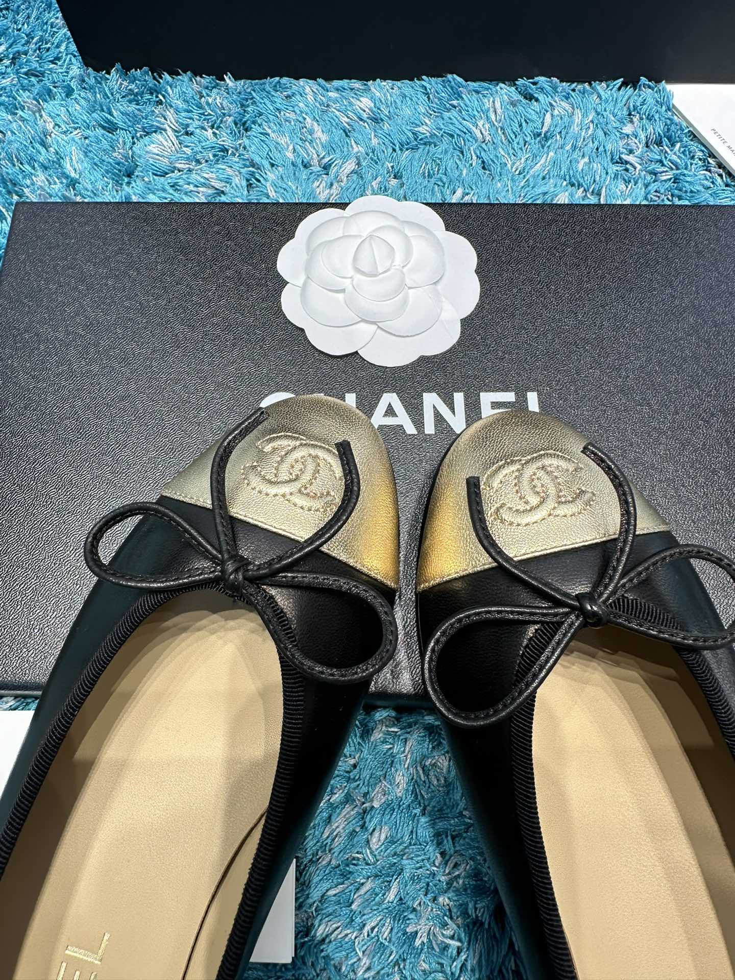 UA Ch**el BALLET FLATS