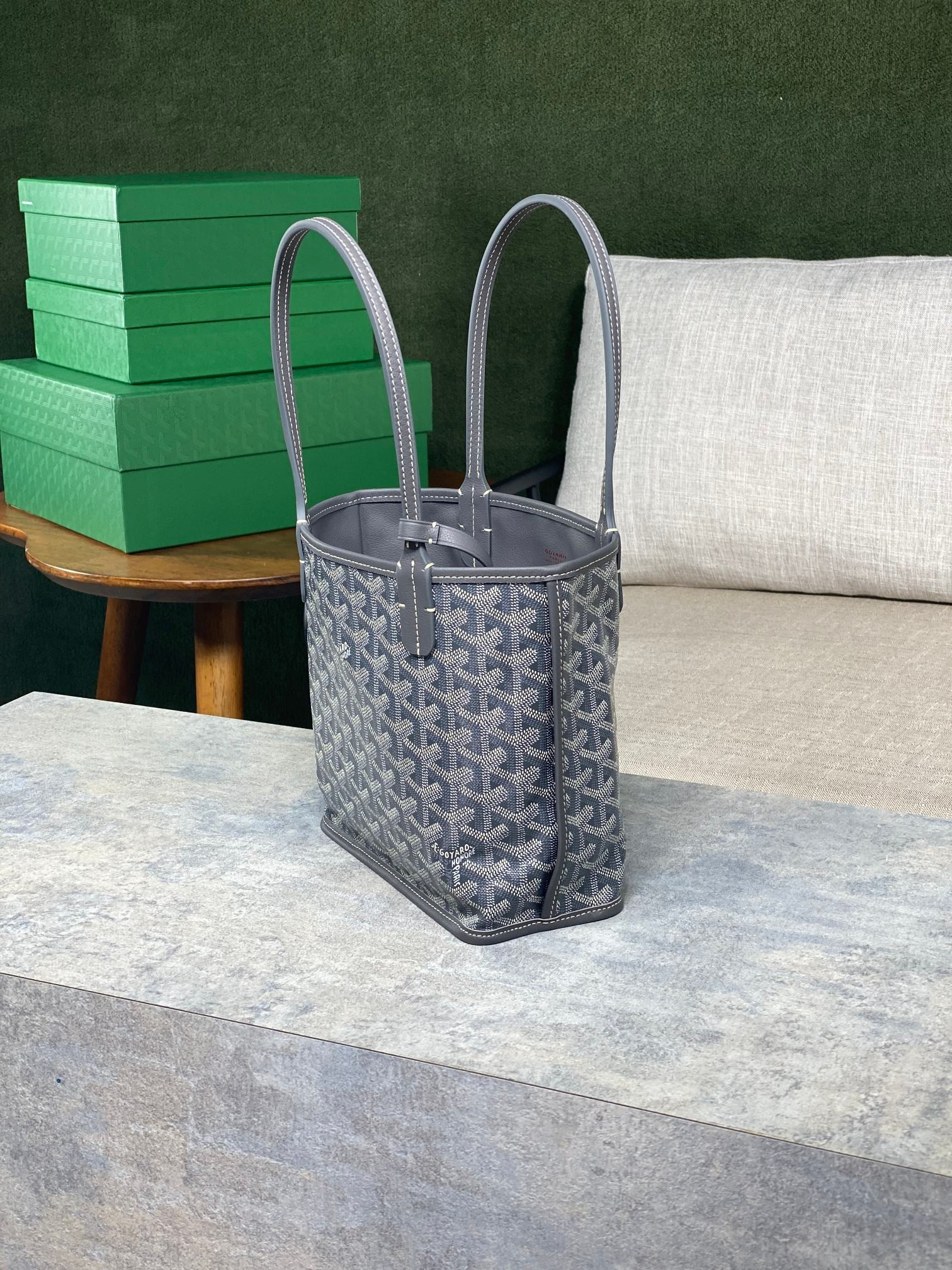 G09ard Anjou Mini Bag 20 cm x 10 cm x 20 cm