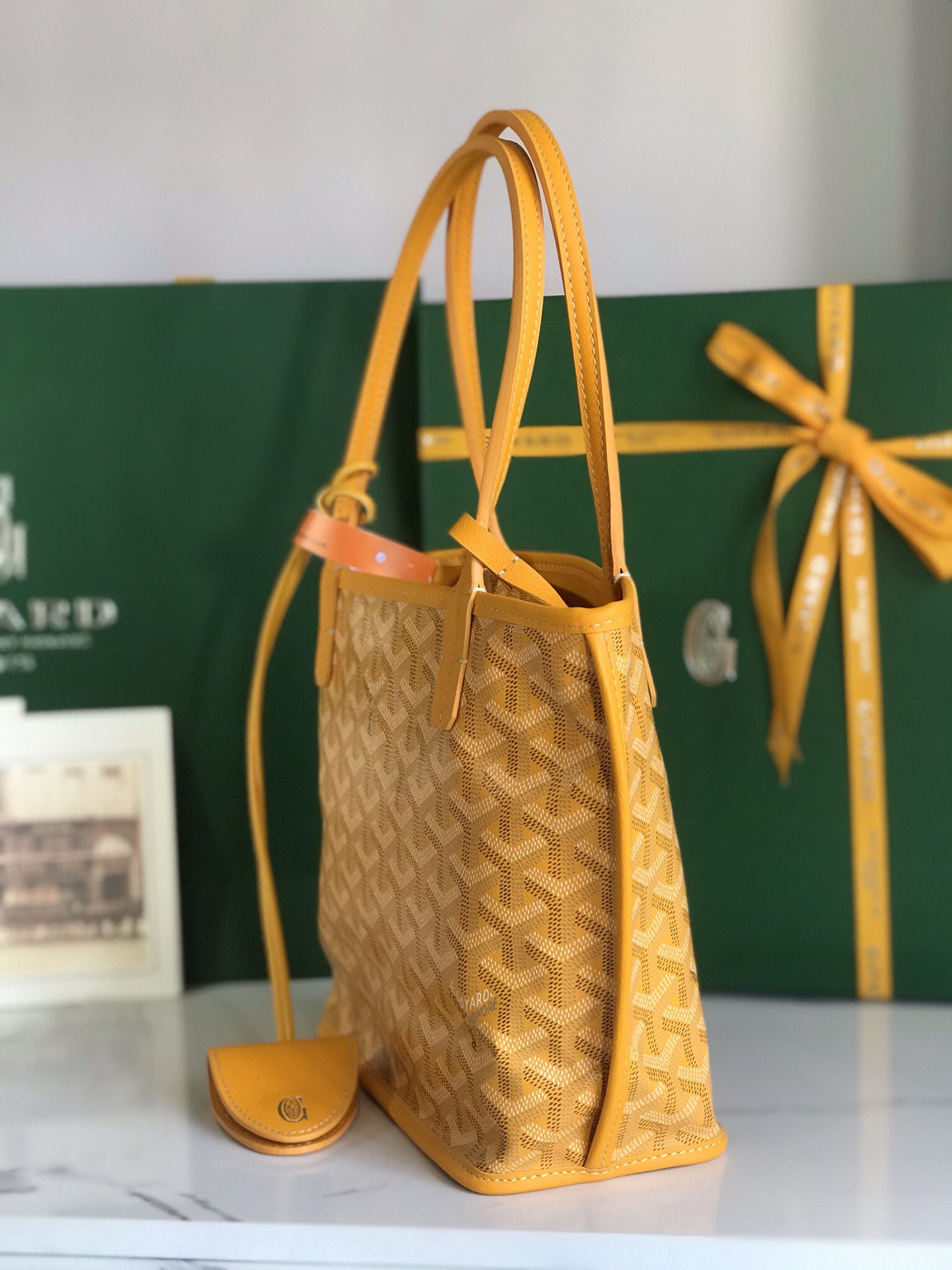 G09ard Anjou Mini Bag 20 cm x 10 cm x 20 cm