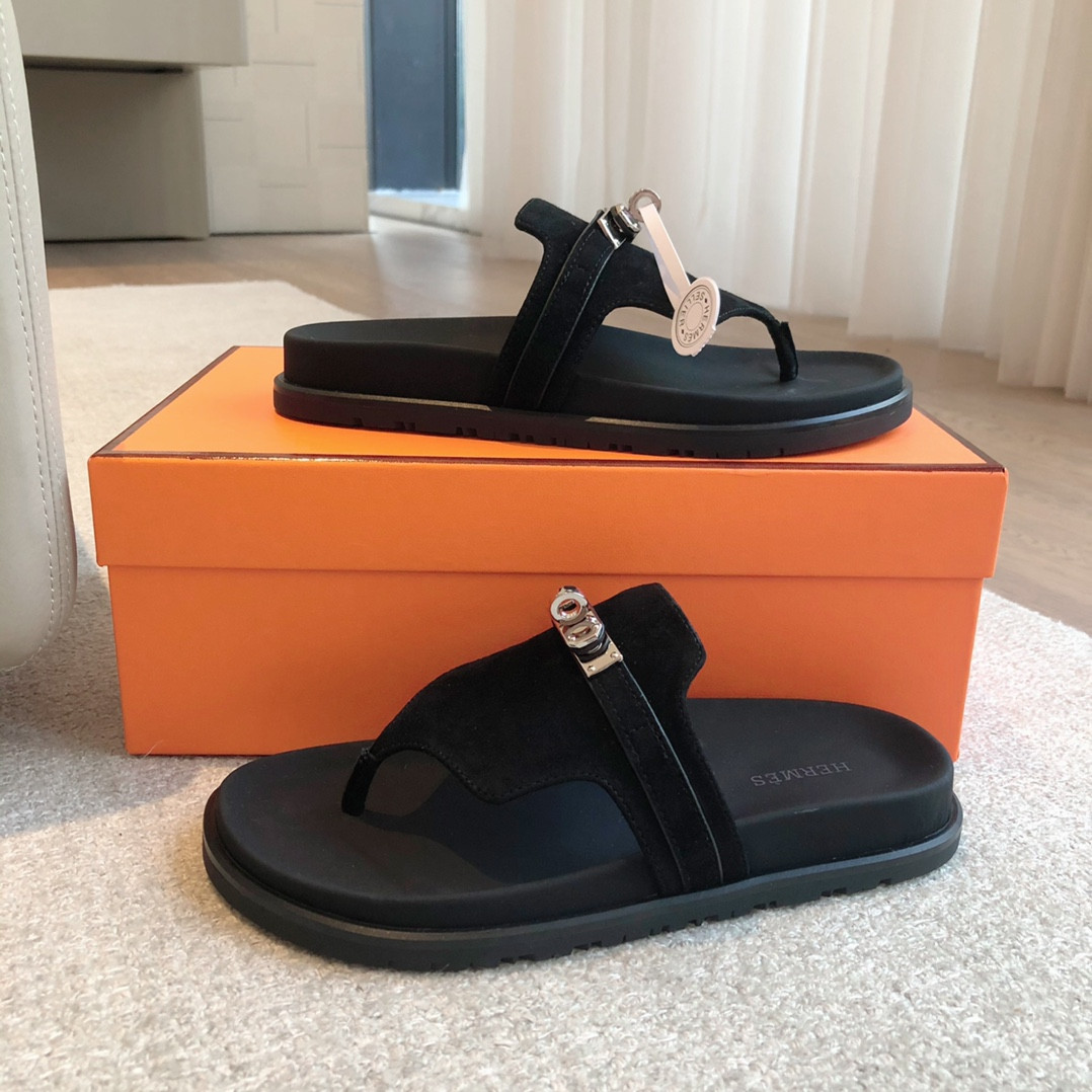 UA H**me5 Empire Sandal
