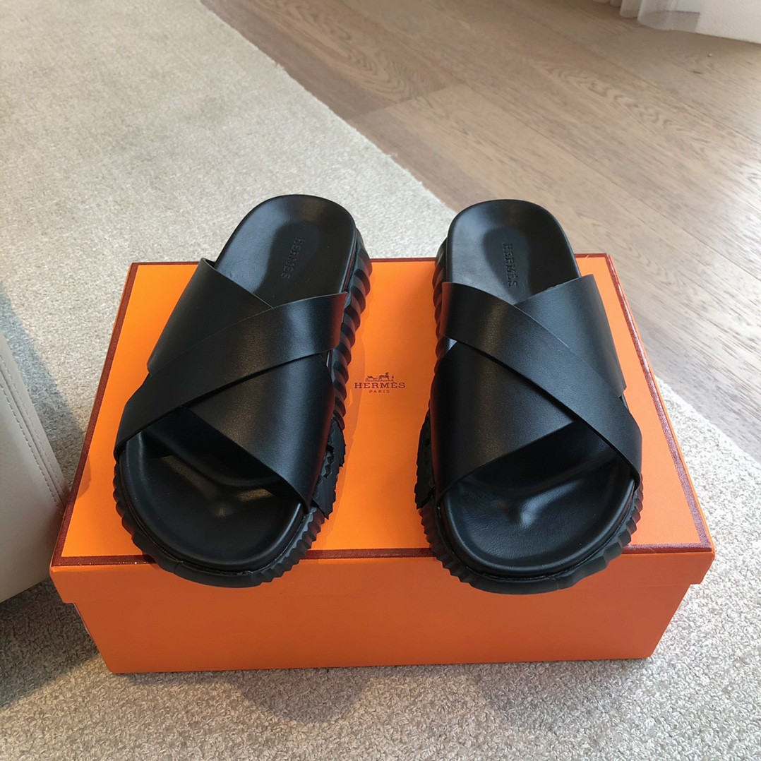 UA H**me5 Infra sandal