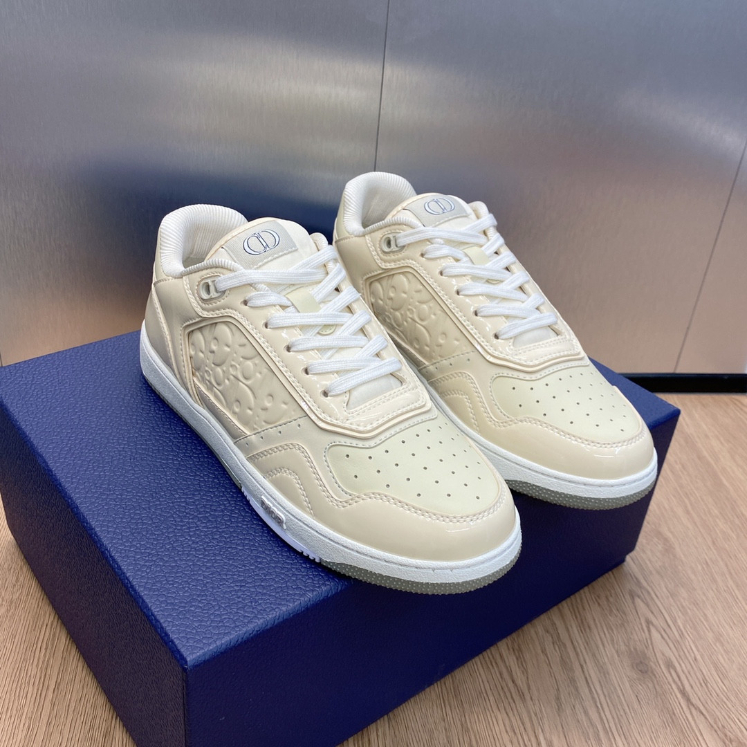 UA D10r B27 Sneaker