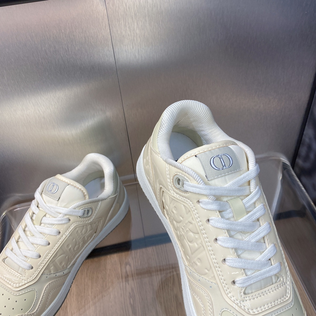 UA D10r B27 Sneaker
