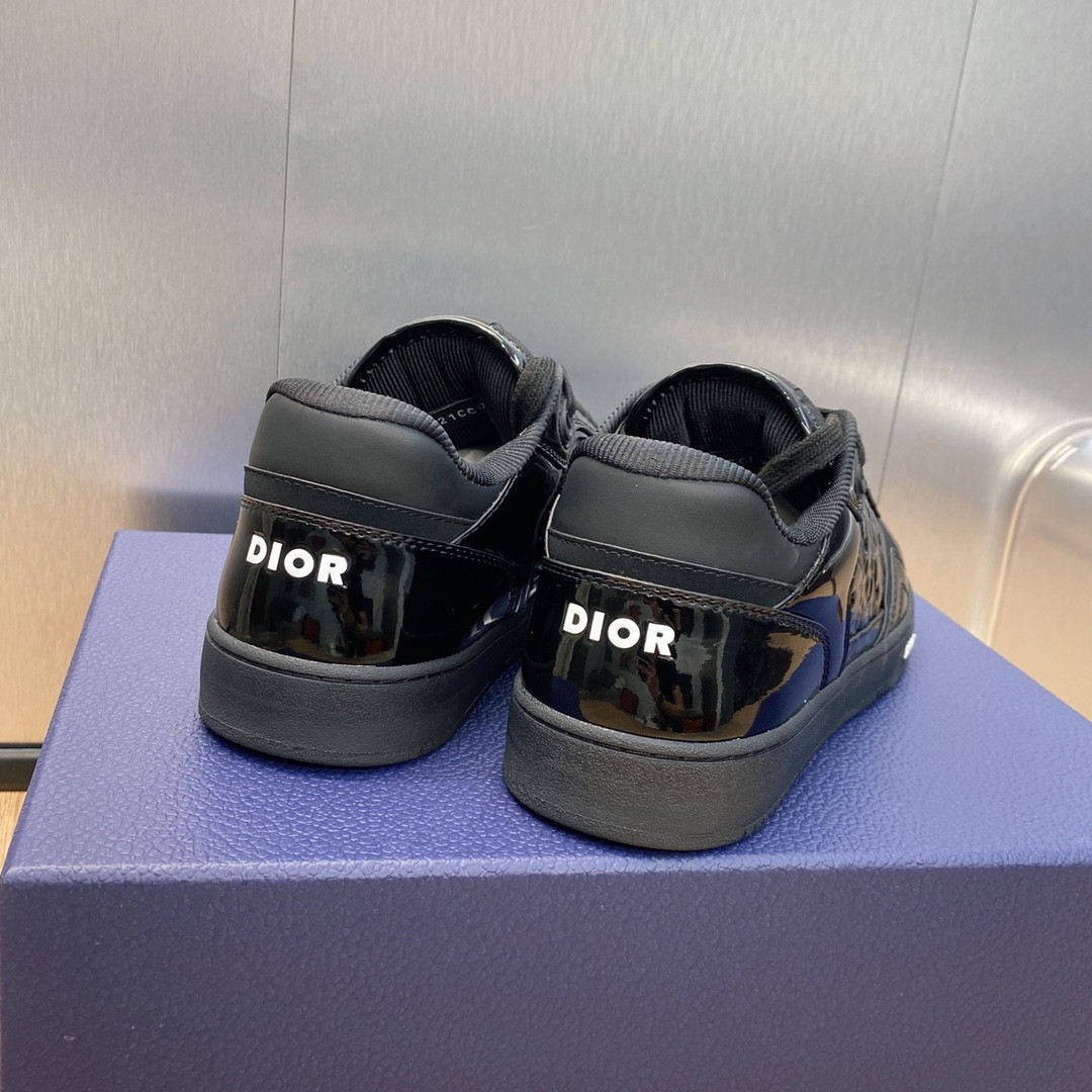 UA D10r B27 Sneaker