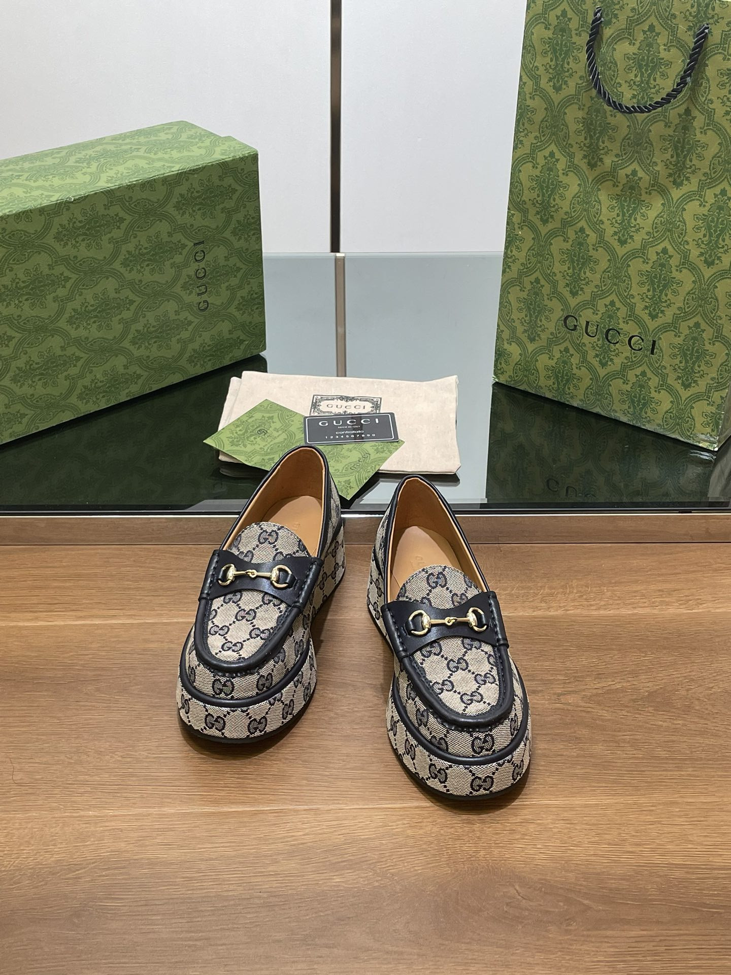UA Gvc*1 HORSEBIT WEDGE LOAFER