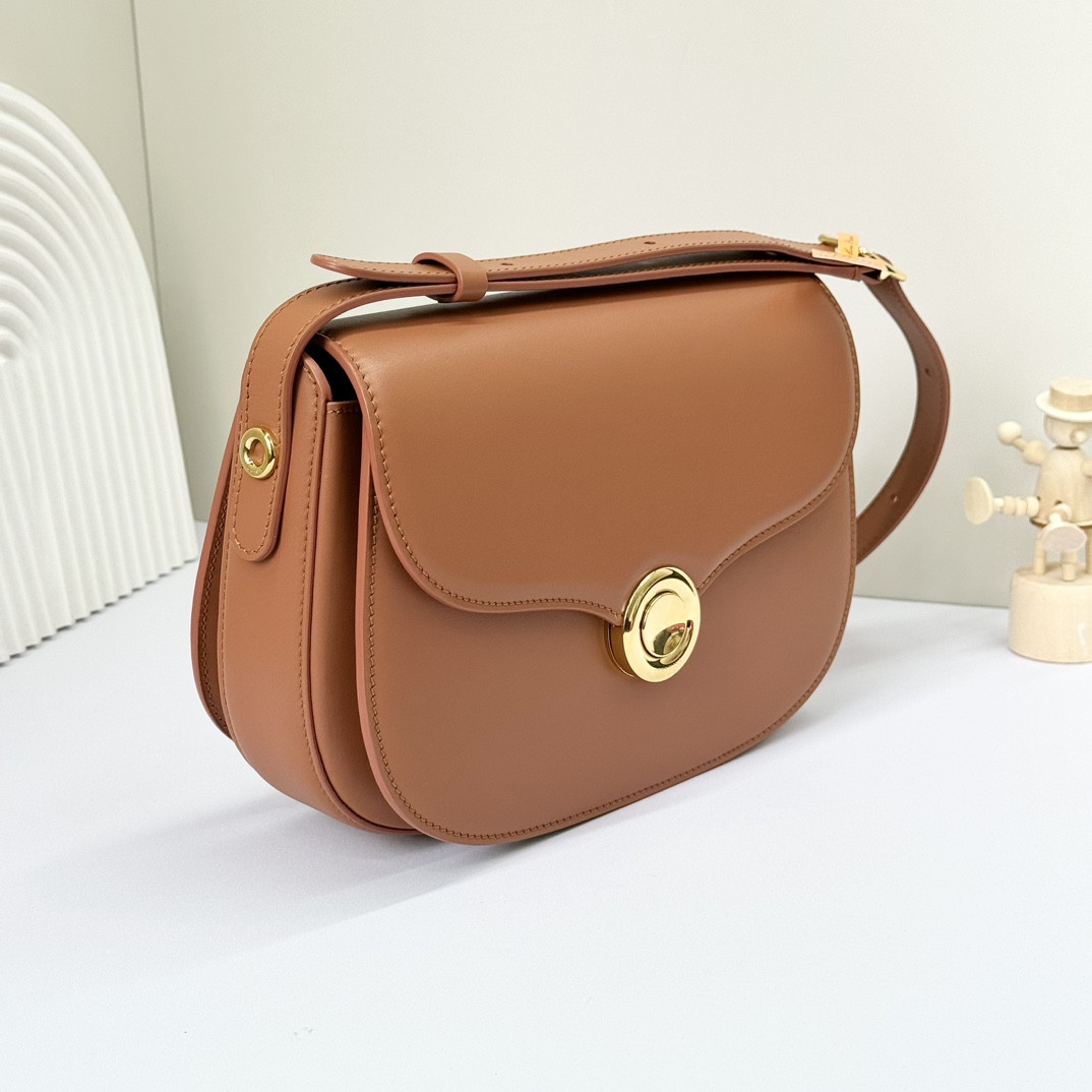 L0r0 P1ana Small Ghiera Bag 23x16x8 cm