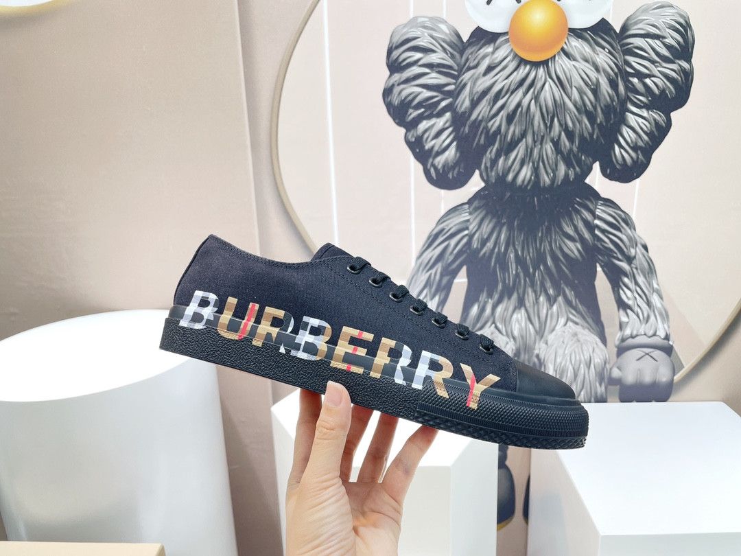 UA Bv*b*rry Sneakers