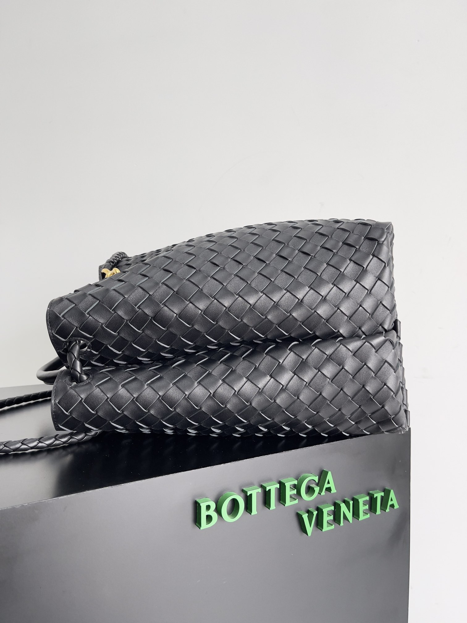 B0tt*ga Ven*ta Large Andiamo 42x18x35cm
