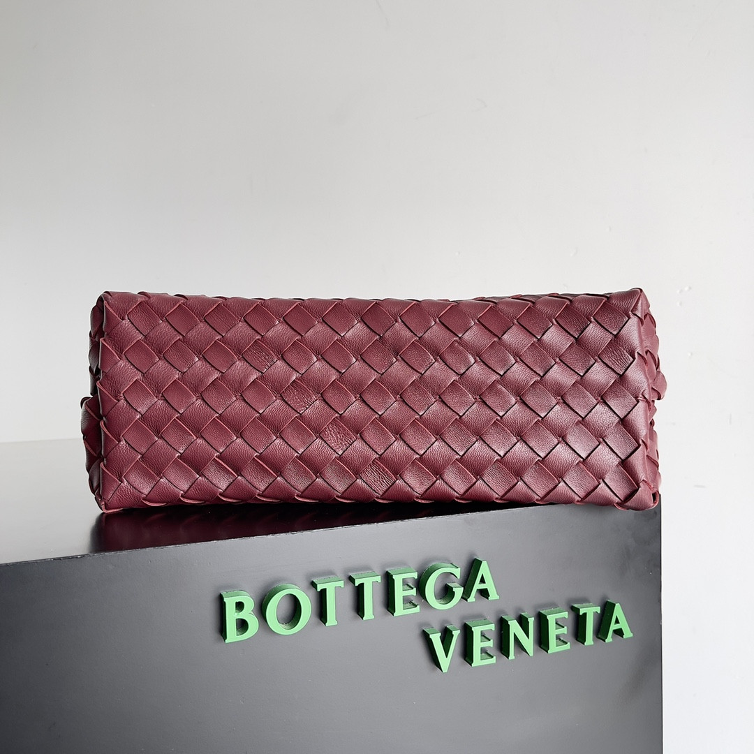 B0tt*ga Ven*ta Medium Andiamo 32x25x11CM