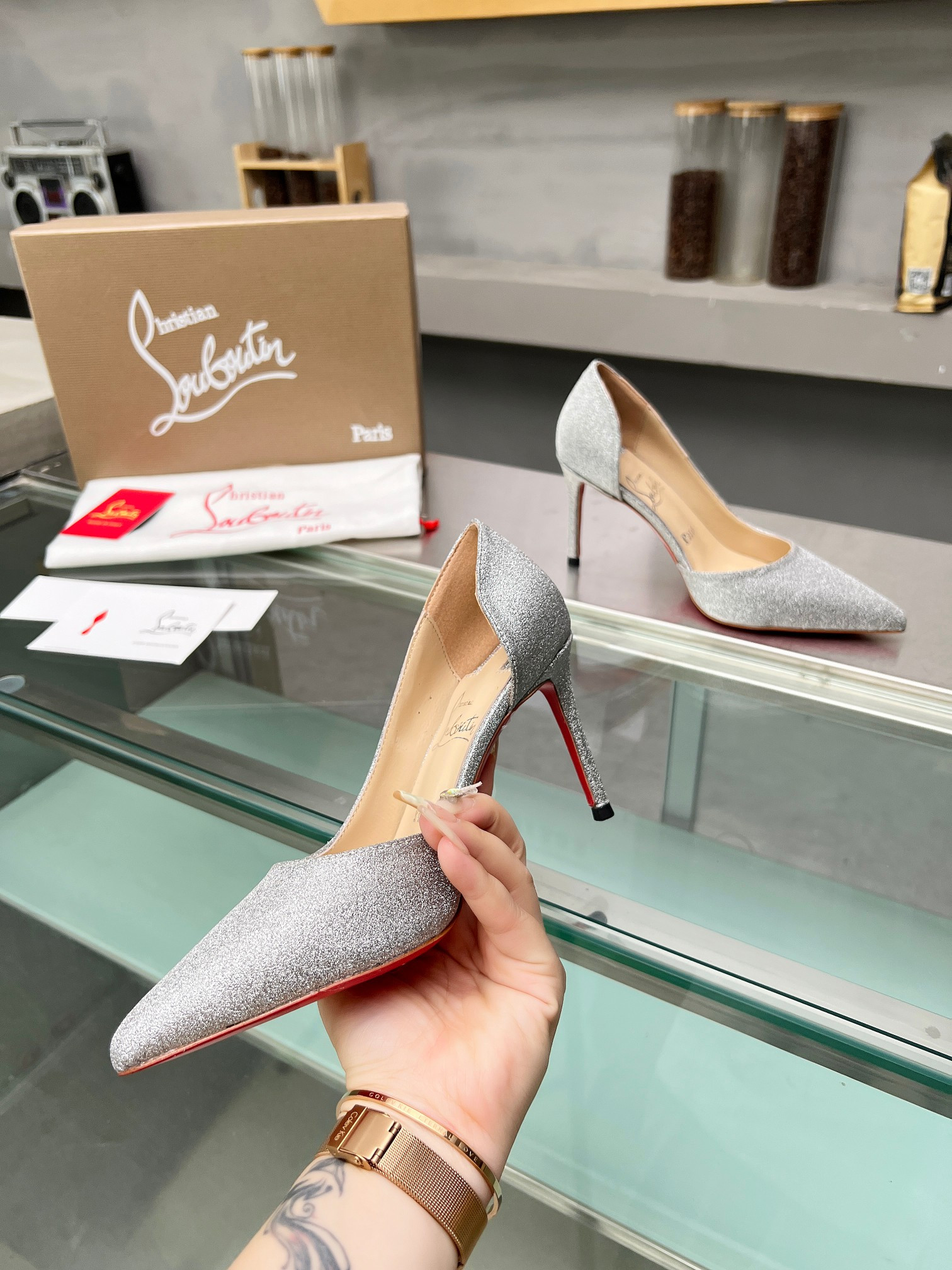 ua chr1st1an louboutin cl red-botT0m shoes