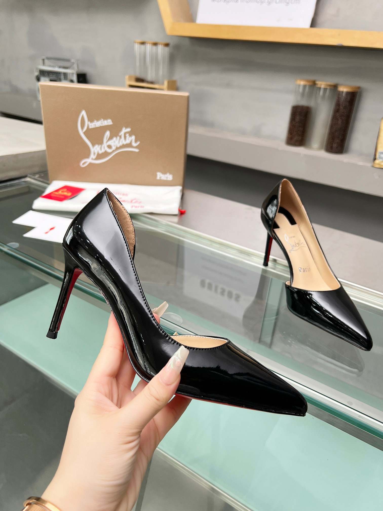 ua chr1st1an louboutin cl red-botT0m shoes