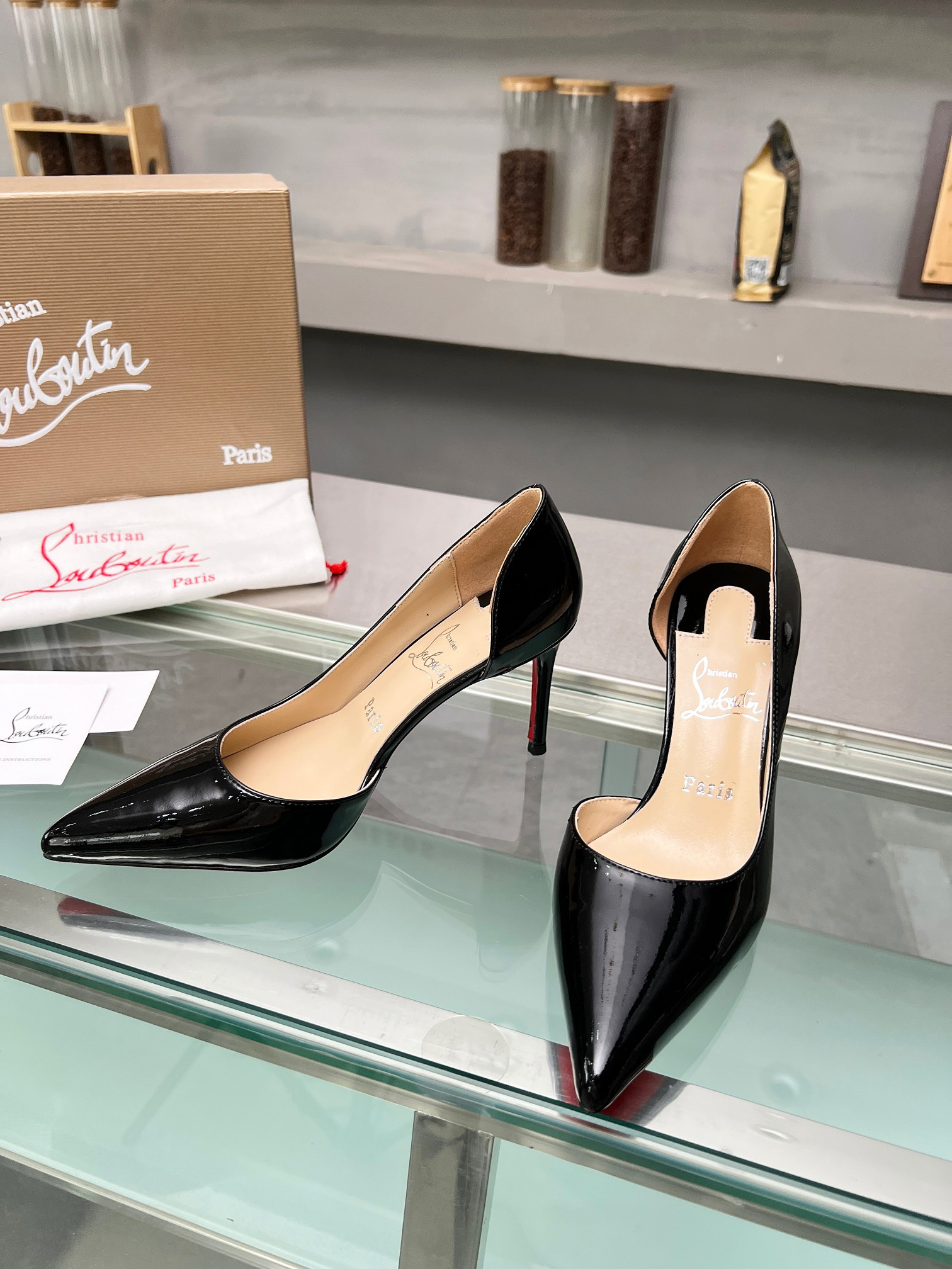 ua chr1st1an louboutin cl red-botT0m shoes