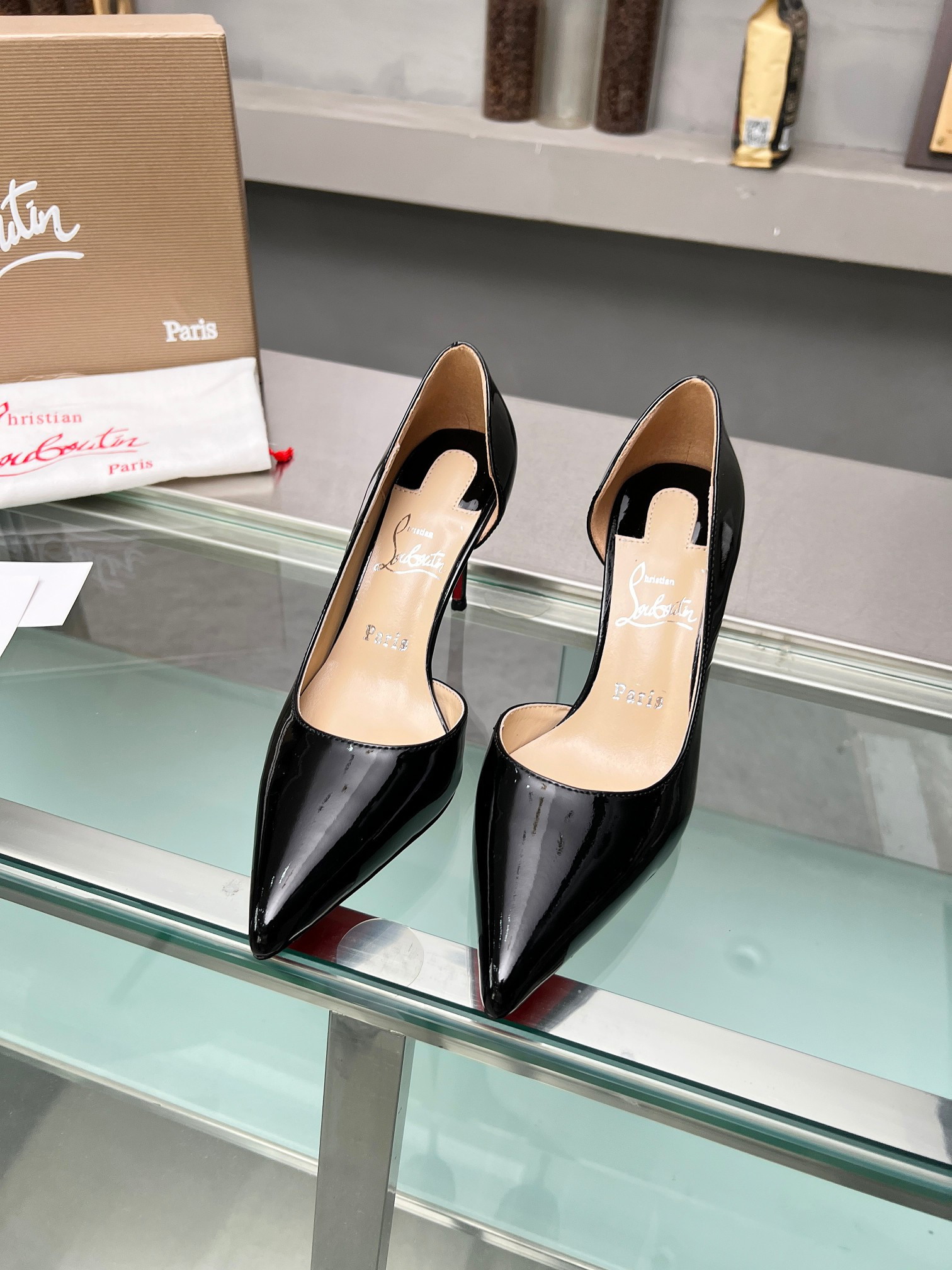 ua chr1st1an louboutin cl red-botT0m shoes