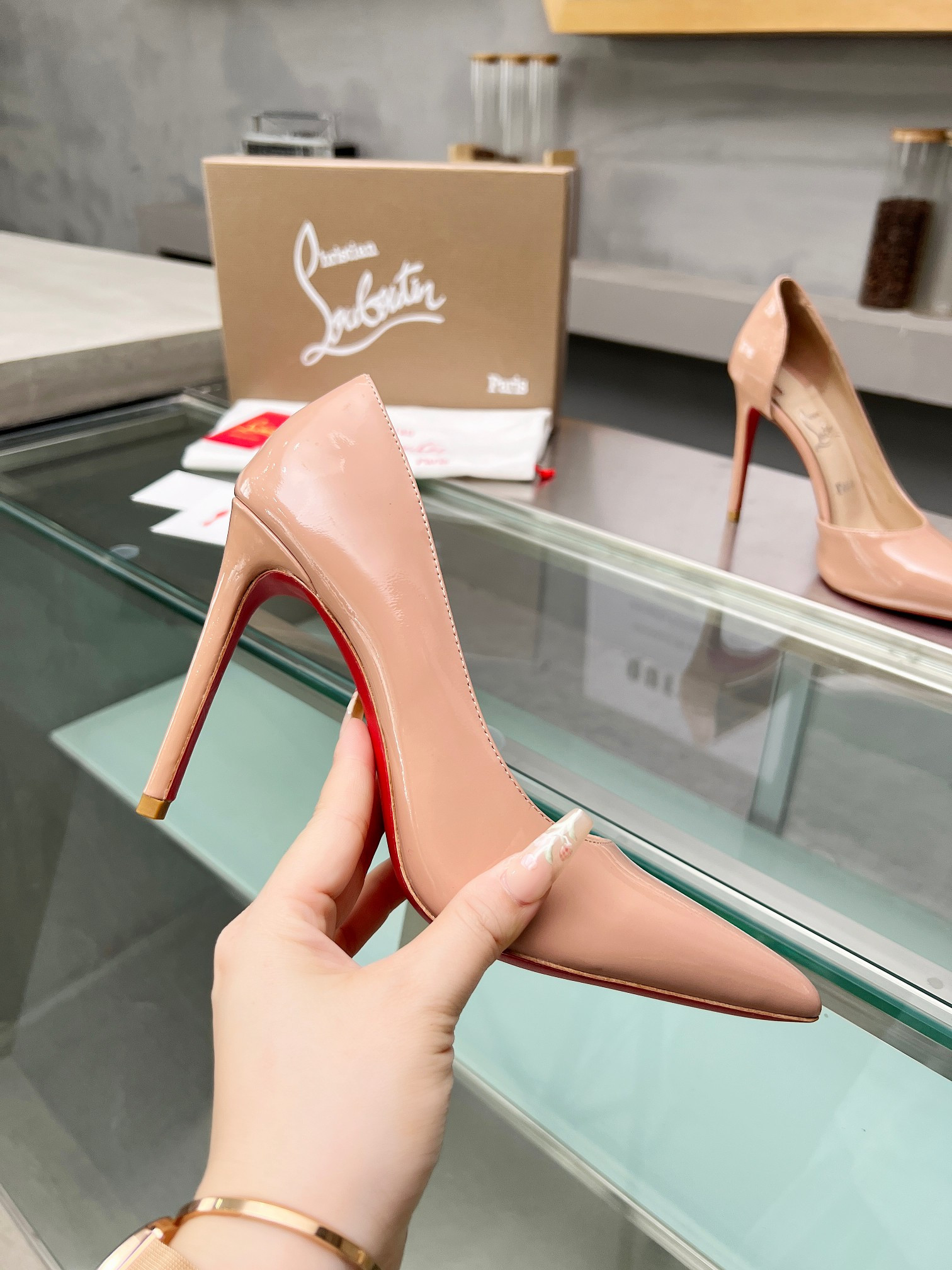 ua chr1st1an louboutin cl red-botT0m shoes