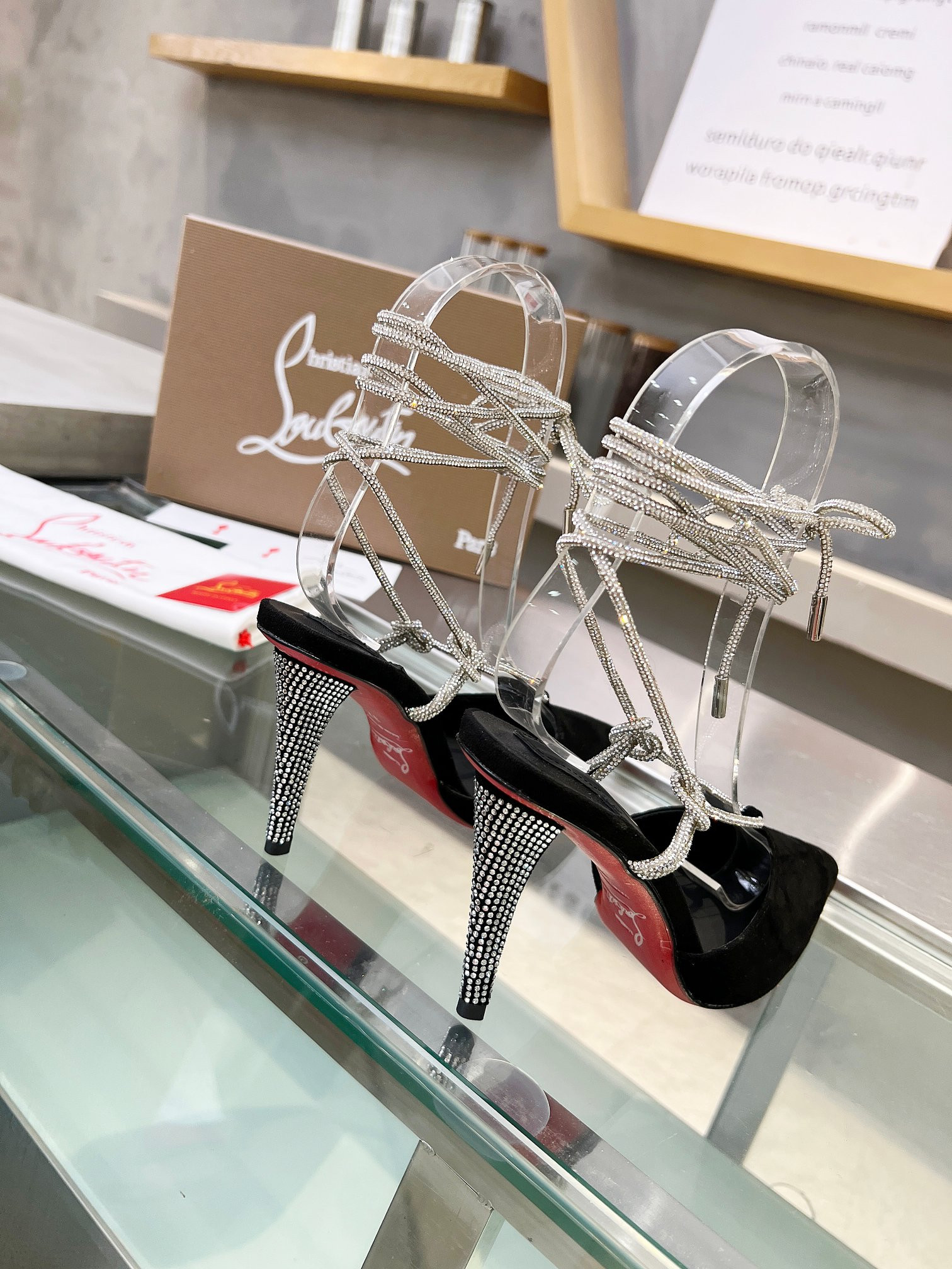 ua chr1st1an louboutin cl red-botT0m shoes
