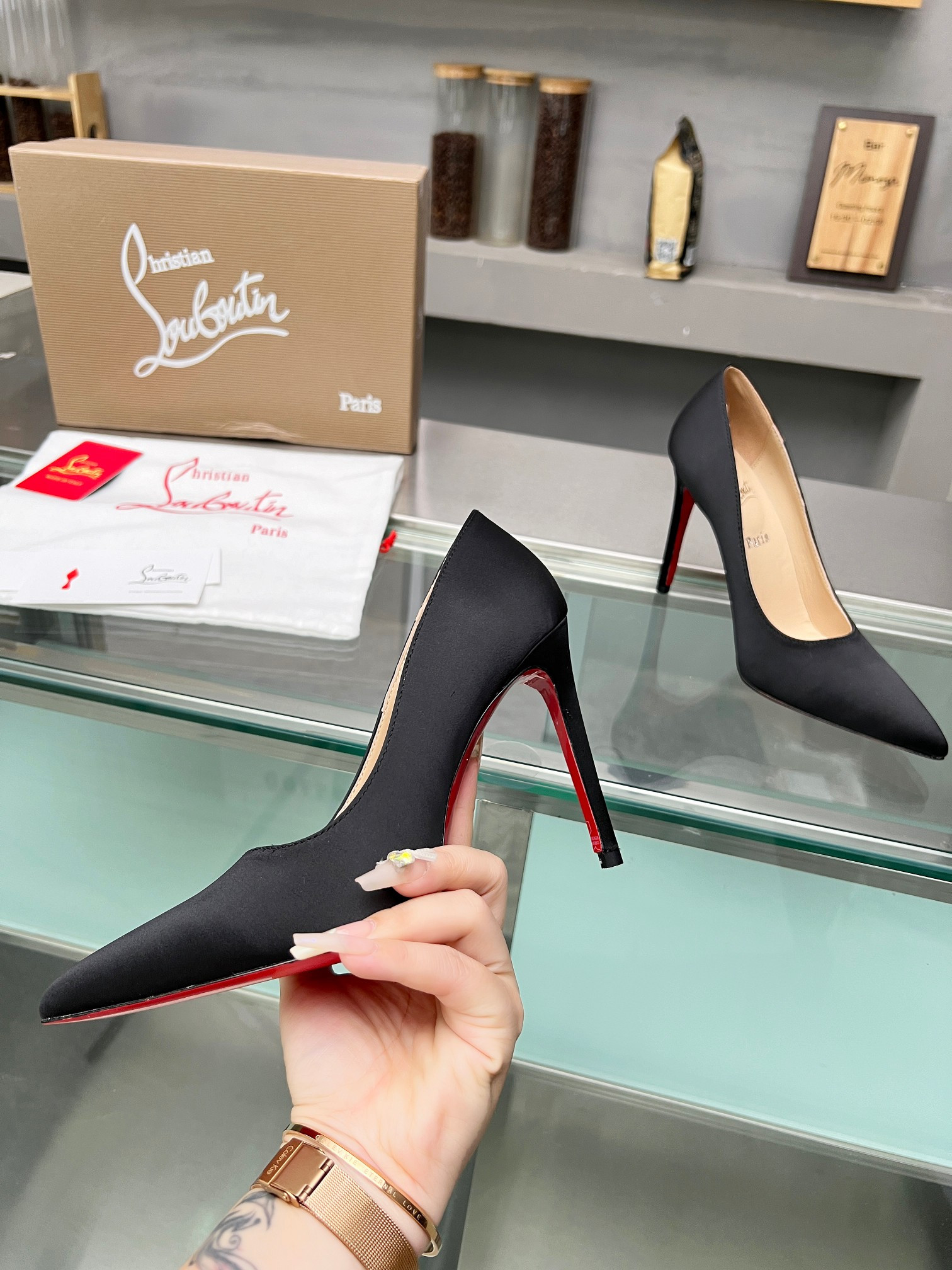 ua chr1st1an louboutin cl red-botT0m shoes