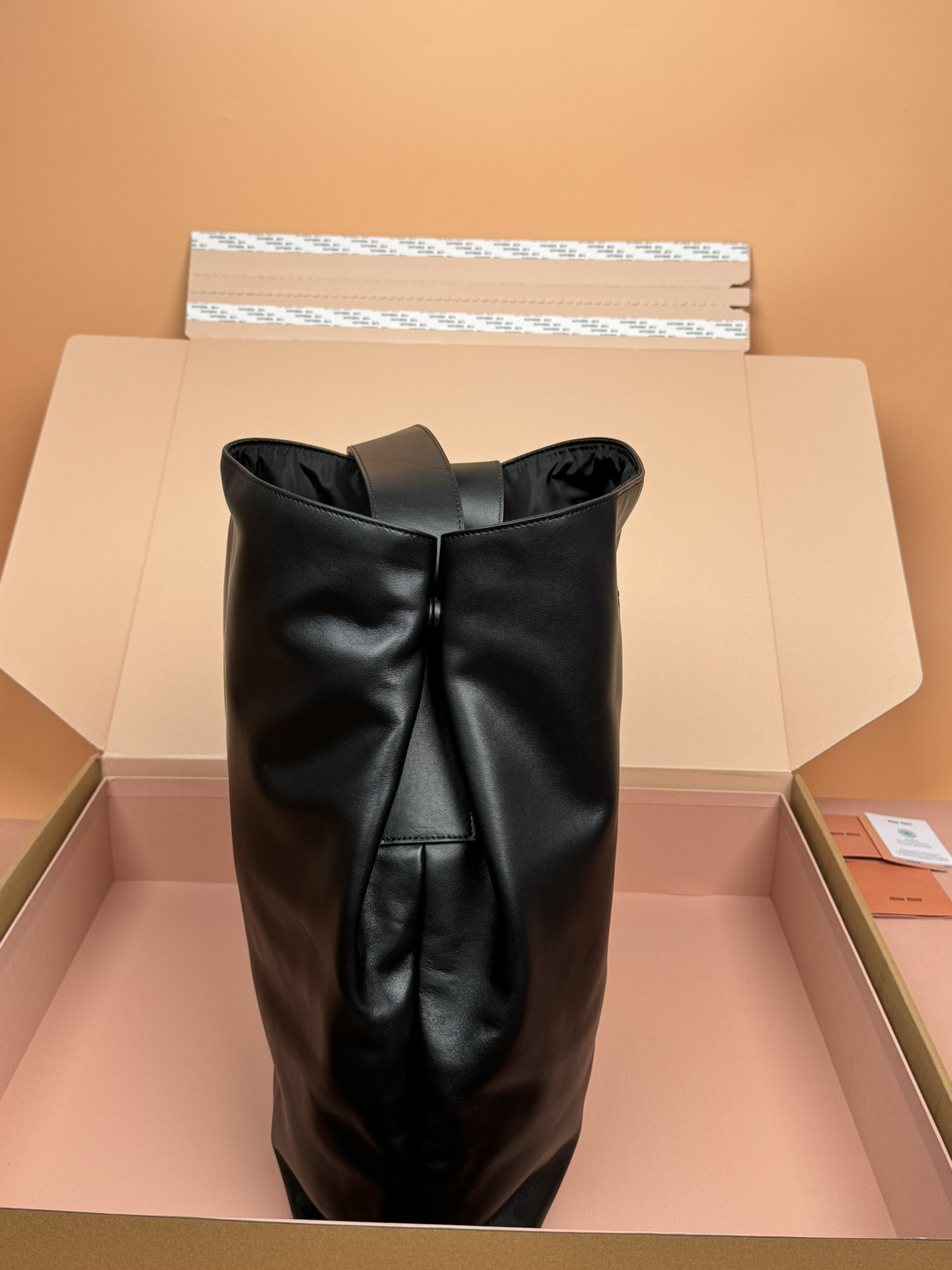 M1v M1v leather hobo bag  41×46×11cm