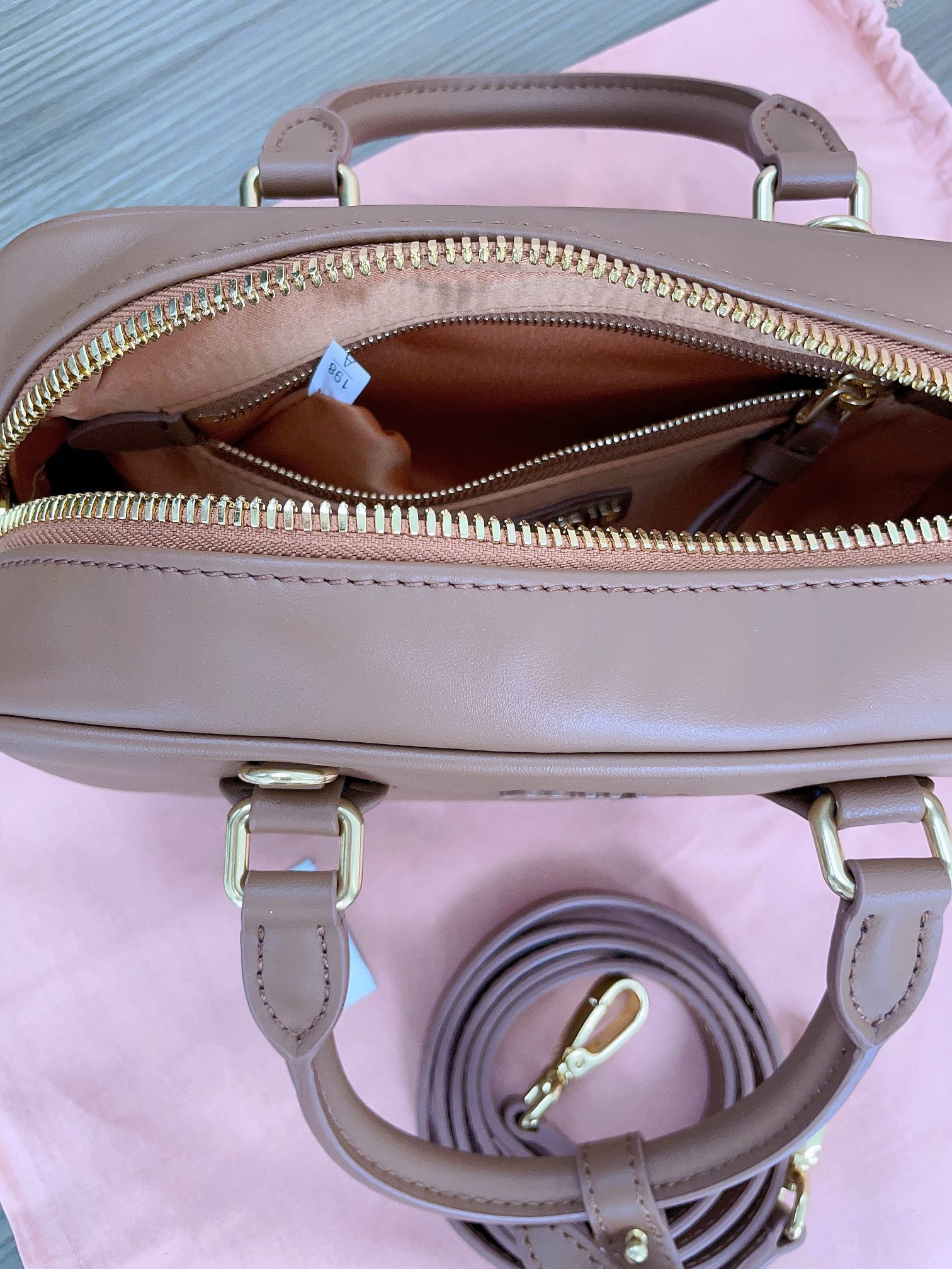 M1v M1v arcadie leather bag 10.5x22x7.5cm
