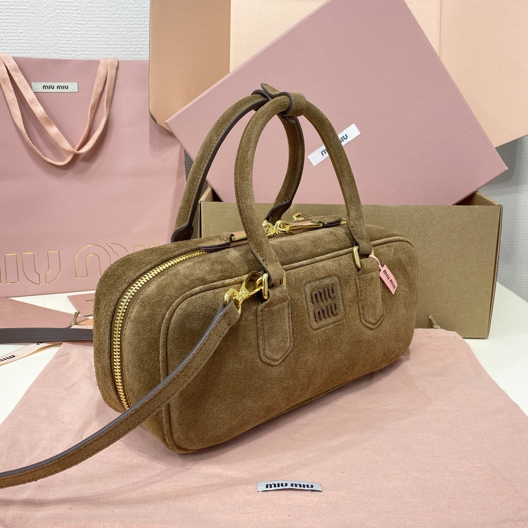 M1v M1v arcadie padded suede top-handle bag 12x27x9cm