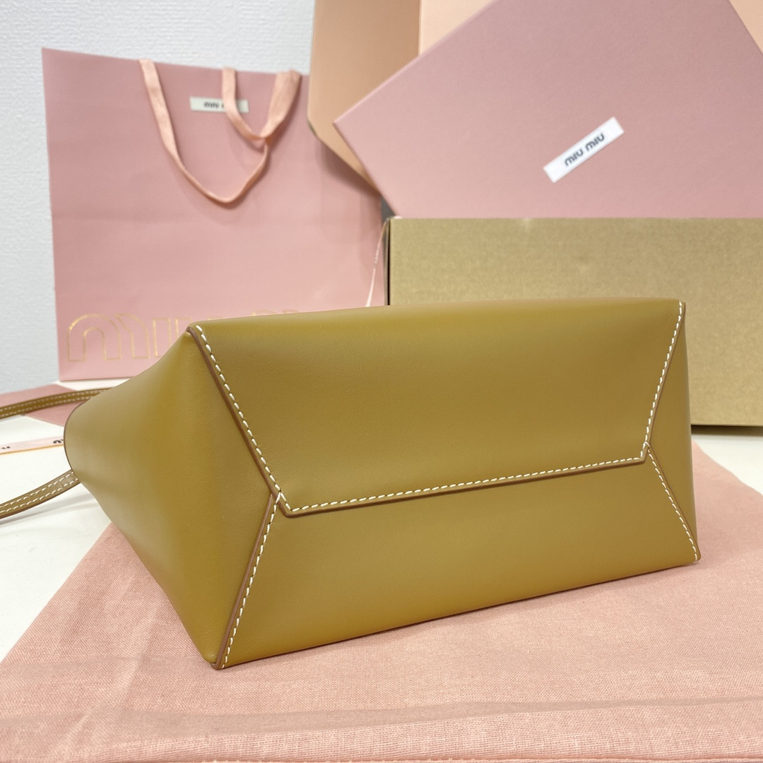 M1v M1v ivy leather bag 23.5x22x12cm