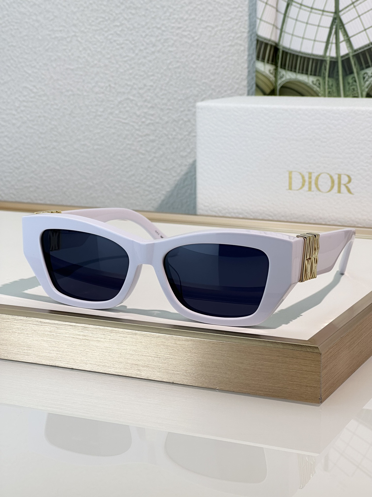 D10r Glasses S1F 56-17-140