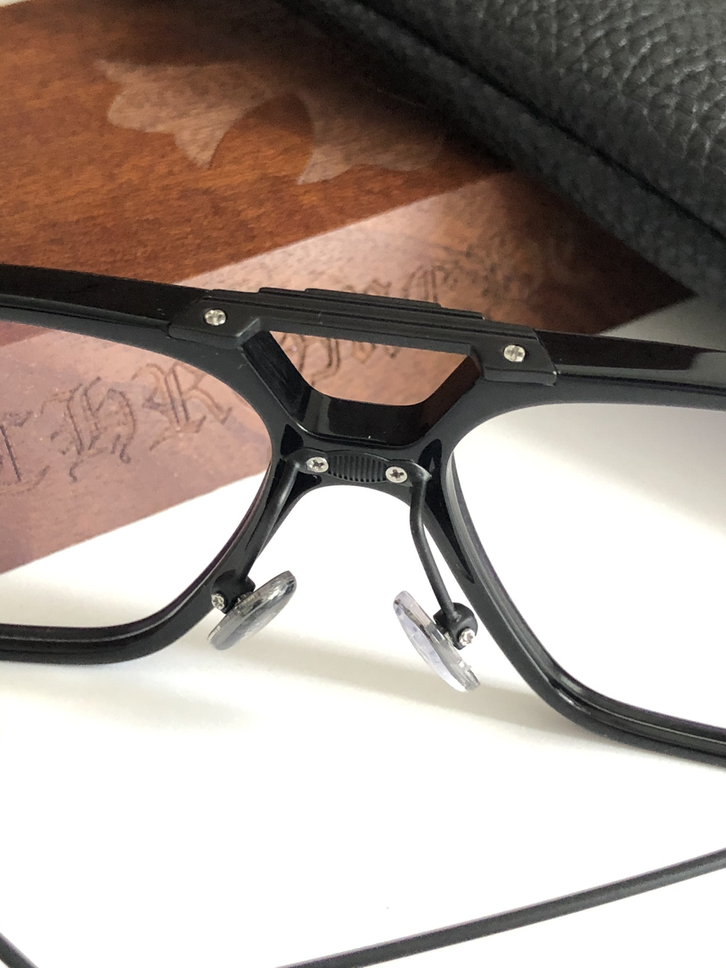 Ch*0me He**ts Glasses CH8182 57-15-148