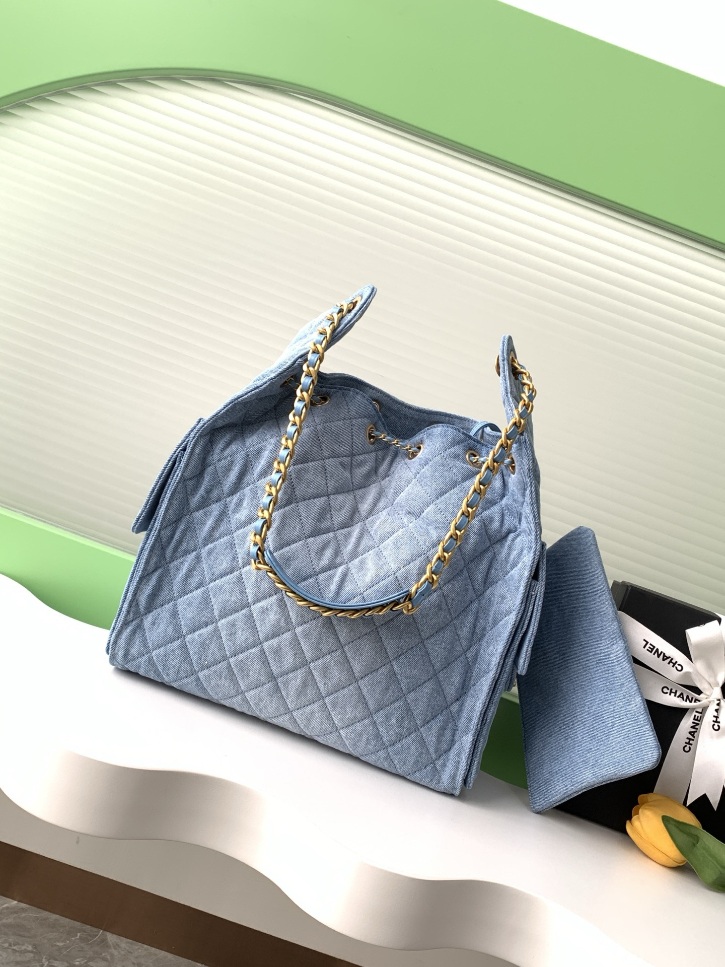 Ch**el 25C Bucket Hobo Bag AS5231 40x30x15cm