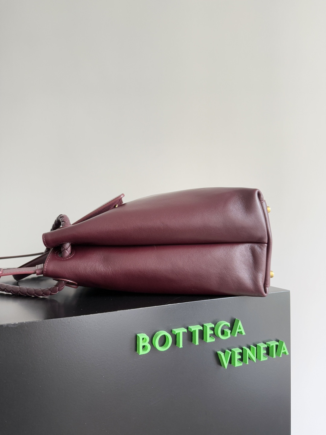 B0tt*ga Ven*ta Large Ciao Ciao 32x41.5x14.5cm