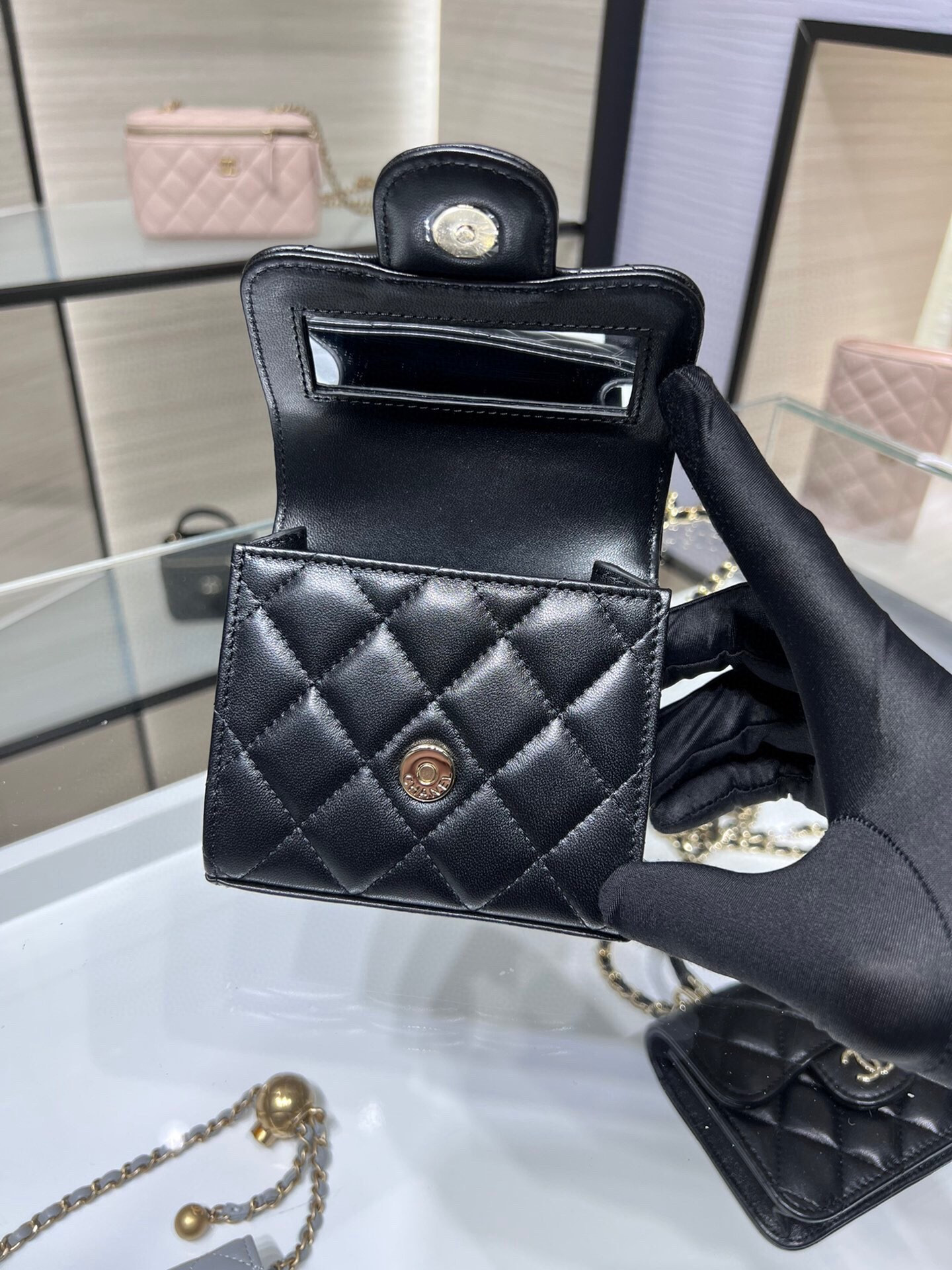 Ch**el Clutch shoulder flap bag AP2682 11x11x4cm