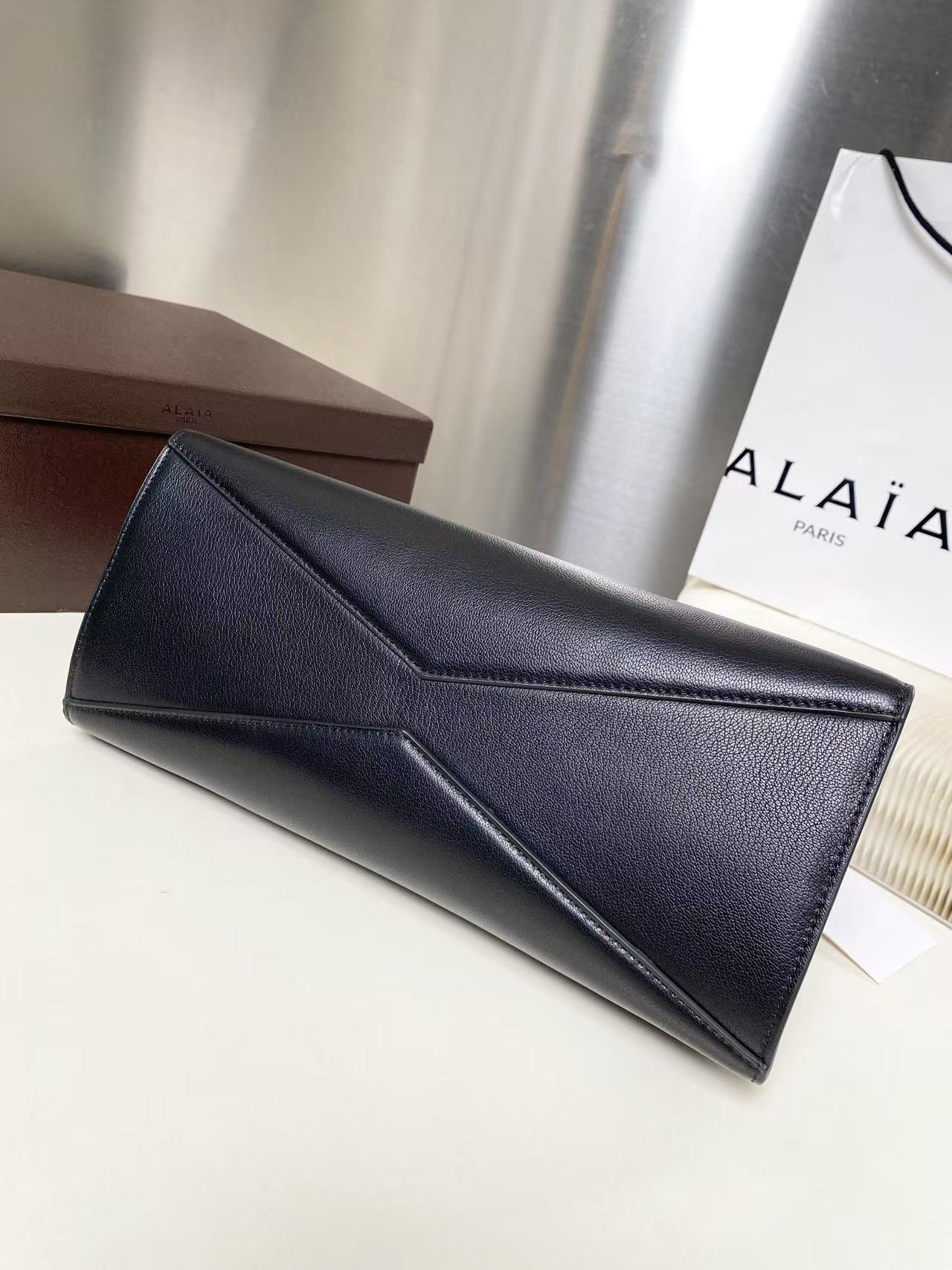 A1a1a LE TECKE Small Double-Zip Bag 32x13x15cm