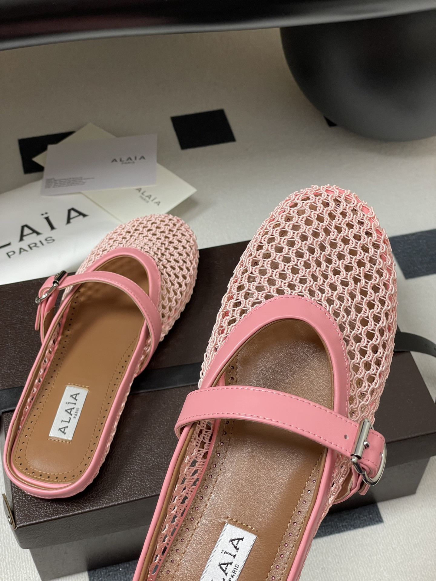 ua a1a1a flat mules(cusT0mized size 7-10 days production time)