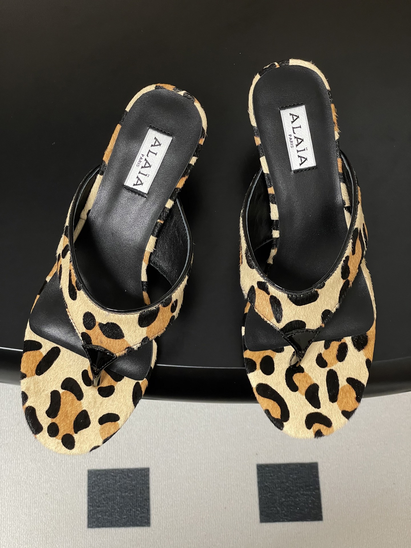 ua a1a1a triangle flat slides 5.5cm heel(cusT0mized size 7-10 days production time)