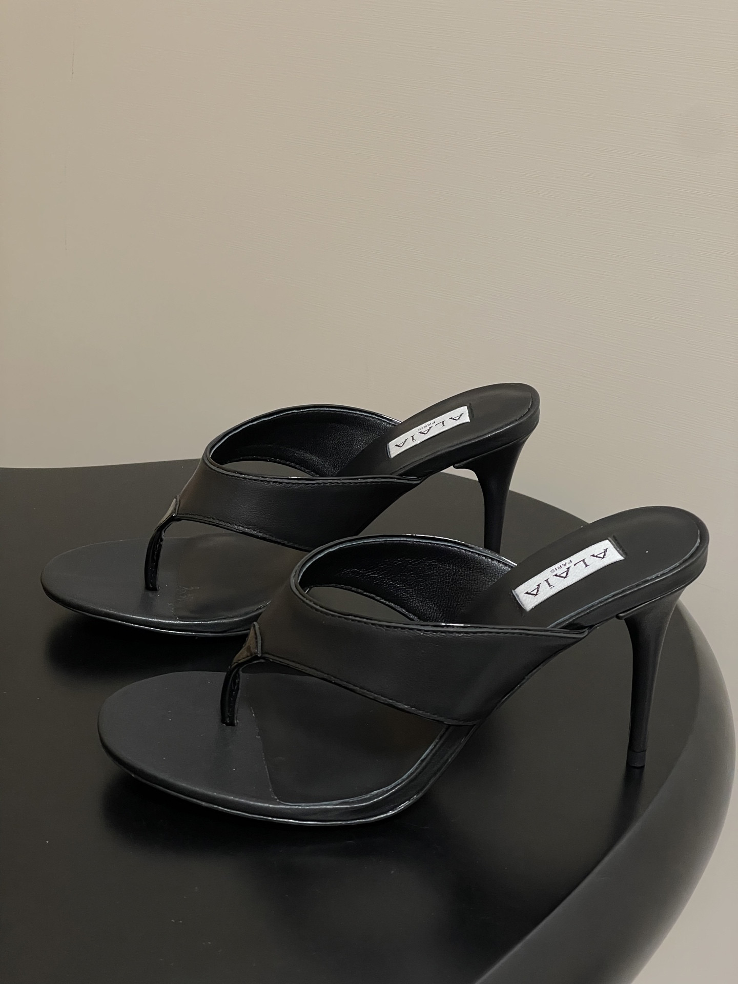 ua a1a1a triangle flat slides 9cm heel(cusT0mized size 7-10 days production time)