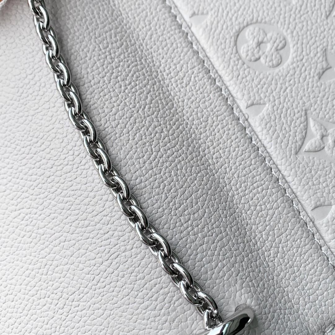 LV Wallet On Chain Rosy M13570 19.5x13.5x6.5cm