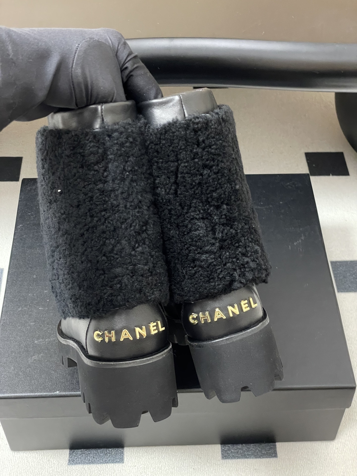 UA Ch**el Short Boots