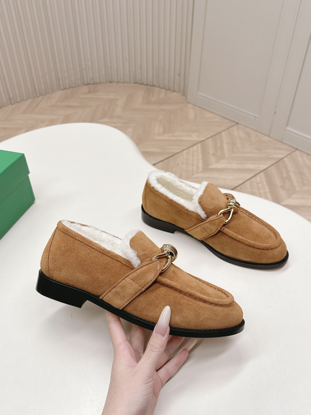 UA B0tt*ga Ven*ta Loafers Shoes