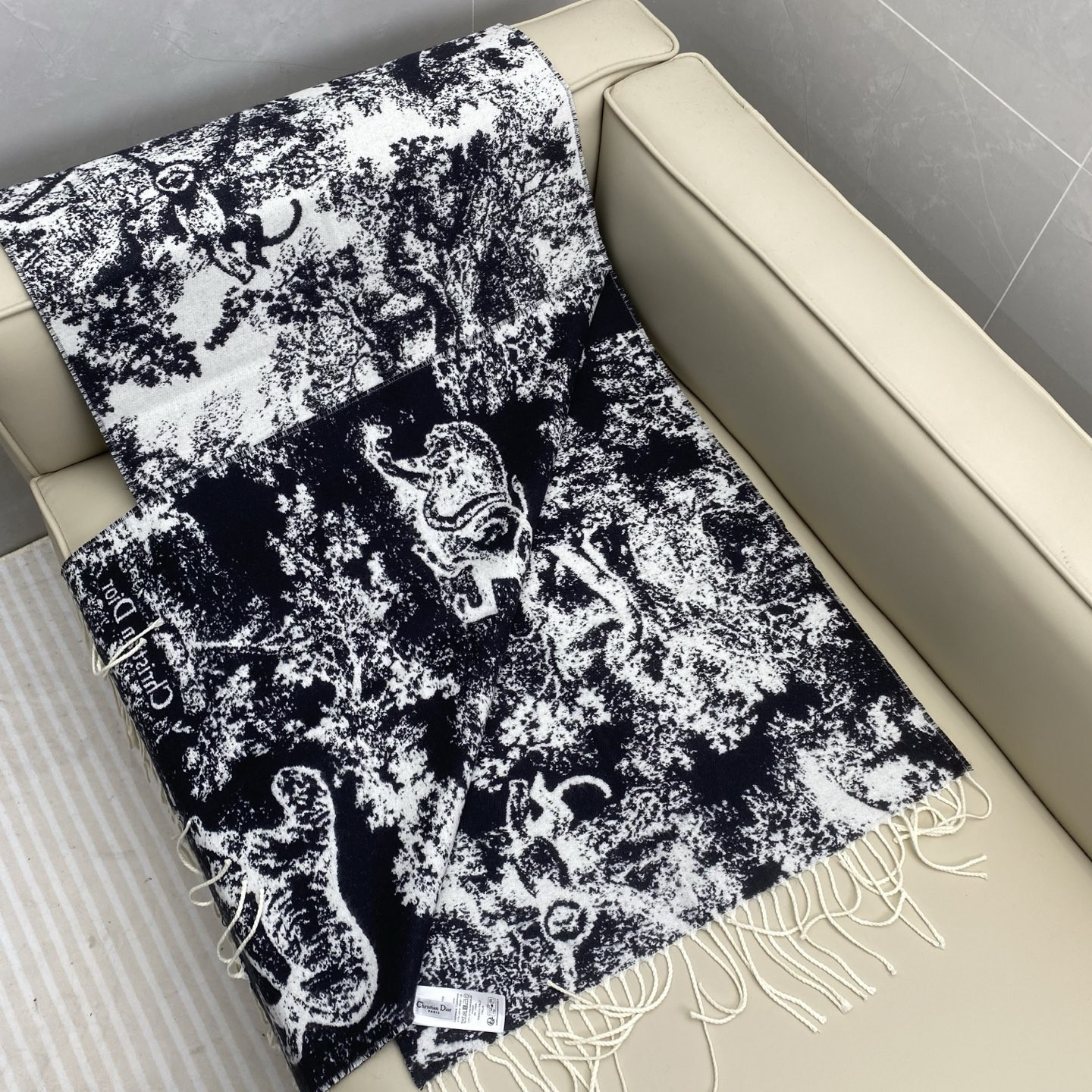 D10r scarf 200x45cm 59% cashmere 41% wool