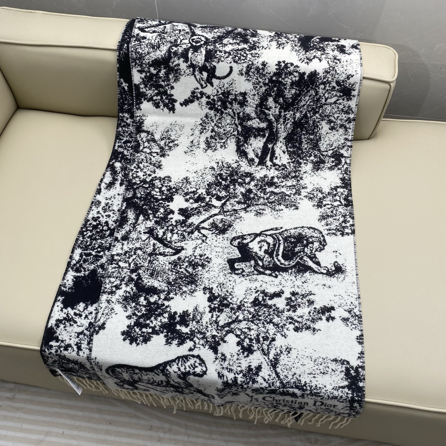 D10r scarf 200x45cm 59% cashmere 41% wool