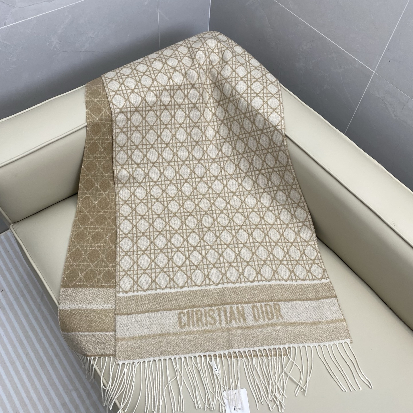 D10r cannage scarf 220x45cm 67% cashmere 43% virgin wool