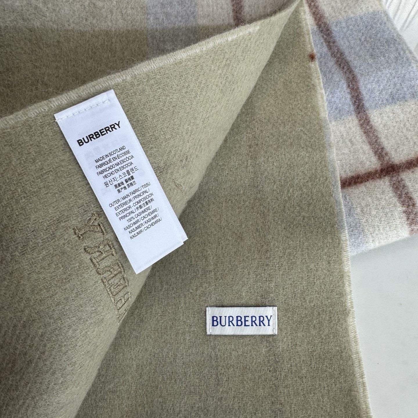 Bv*b*rry scarf 30x180cm 100% lambswool