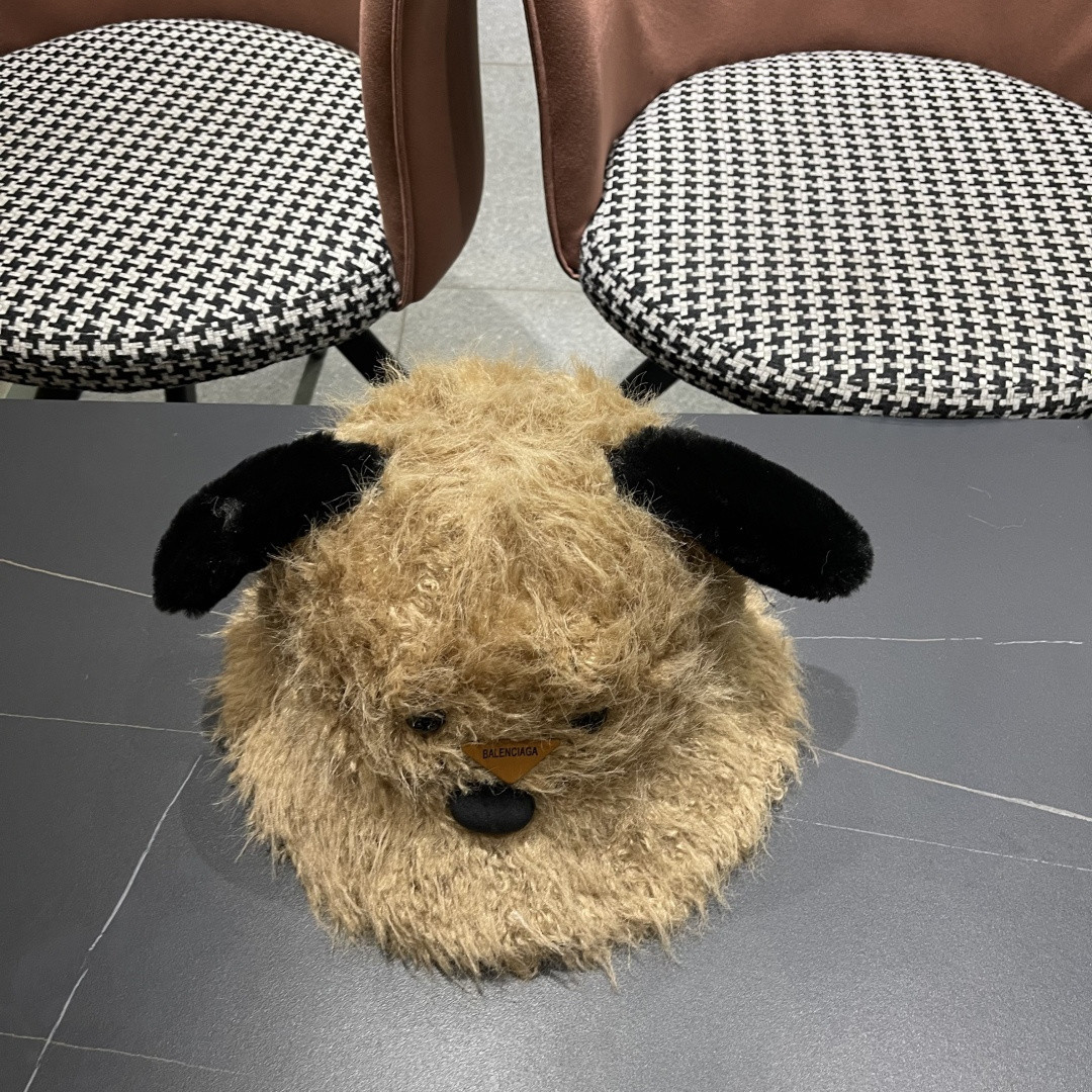 Ba1en*iaga furry dog beanie