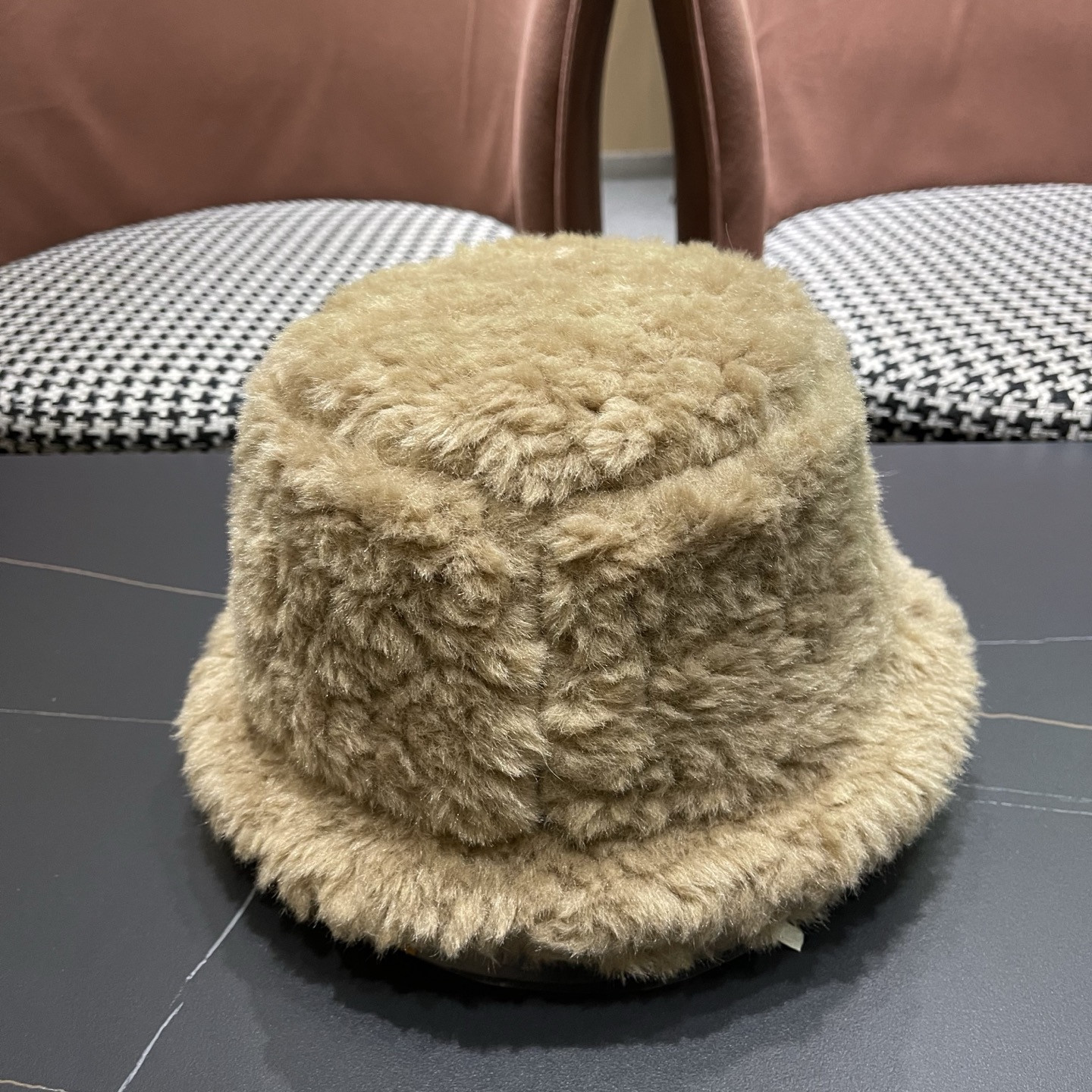 Gvc*1 bucket hat