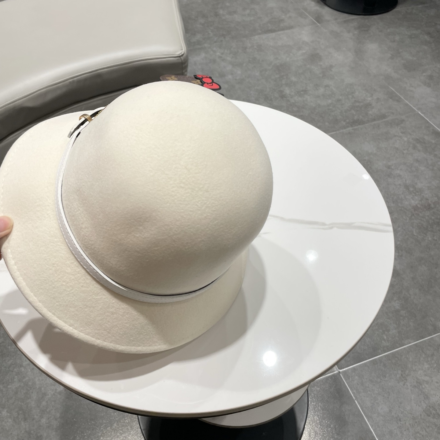 l0vis Vvtt0n bucket hat 100% wool 57cm head circumference