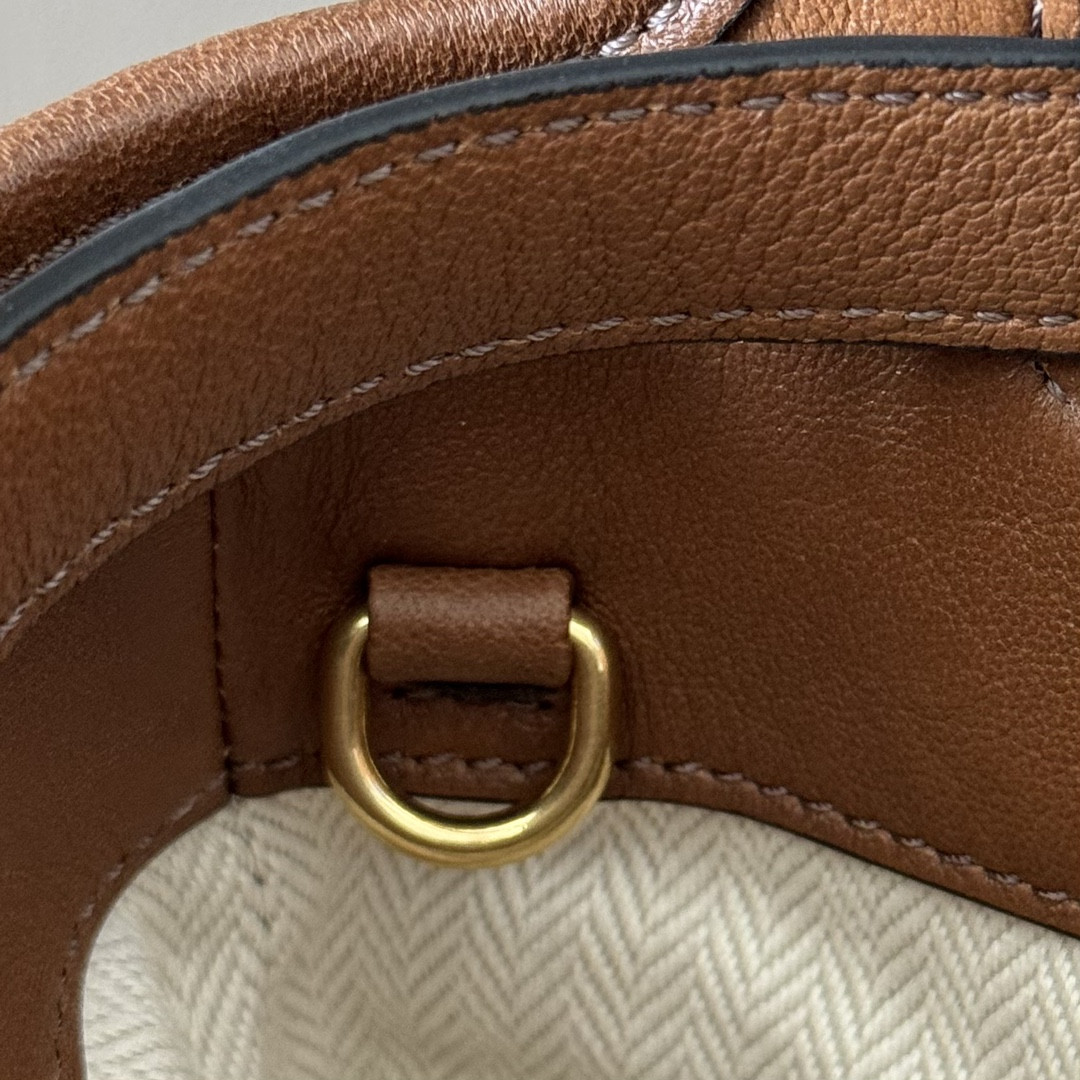 M1v M1v aventure nappa leather handbag 22x30x10cm