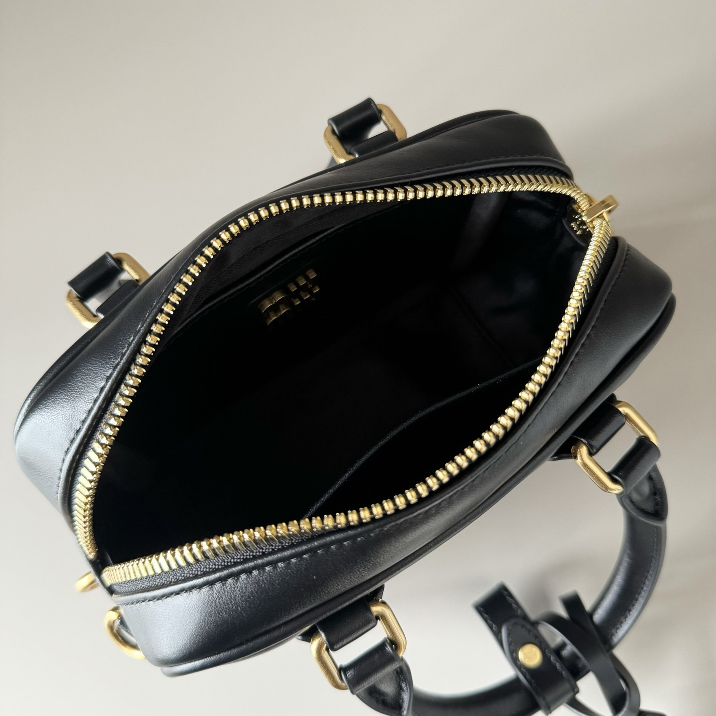M1v M1v arcadie leather bag 13x19x6cm