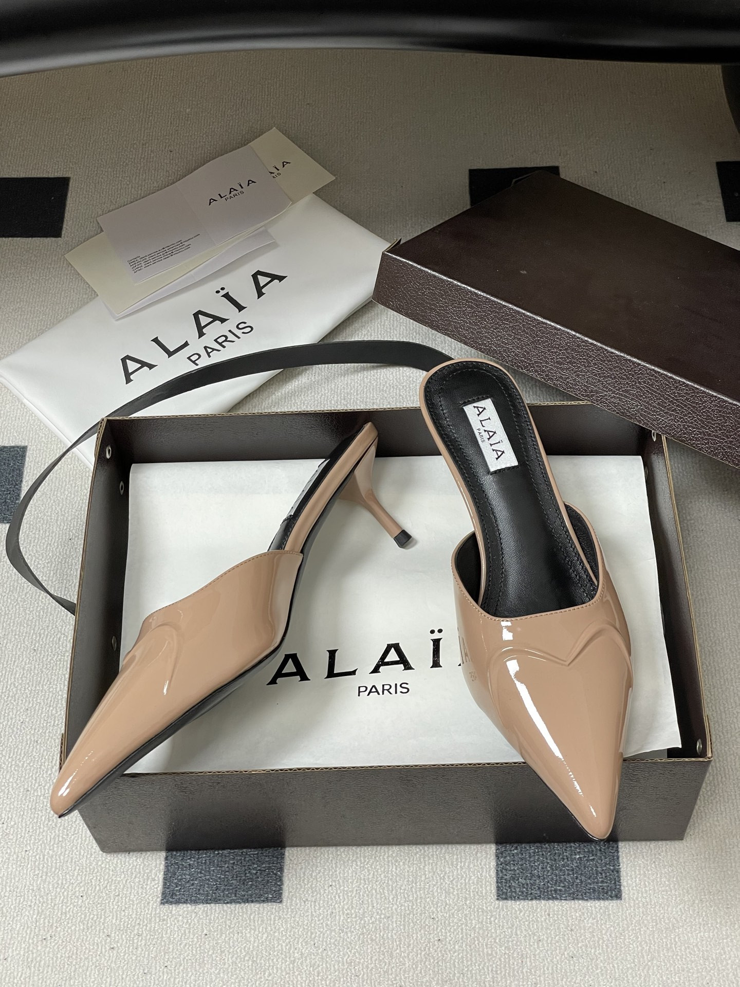 UA Alaïa Le Cœur 3D Mules 6.5cm Heel
