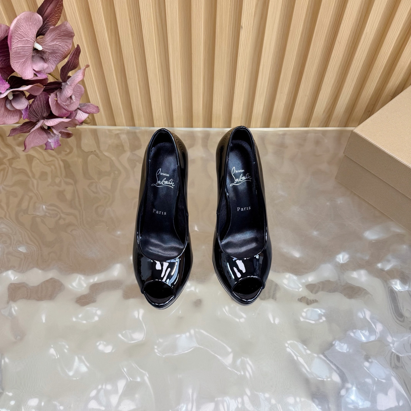 ua Chr1st1an louboutin pumps 12cm heel
