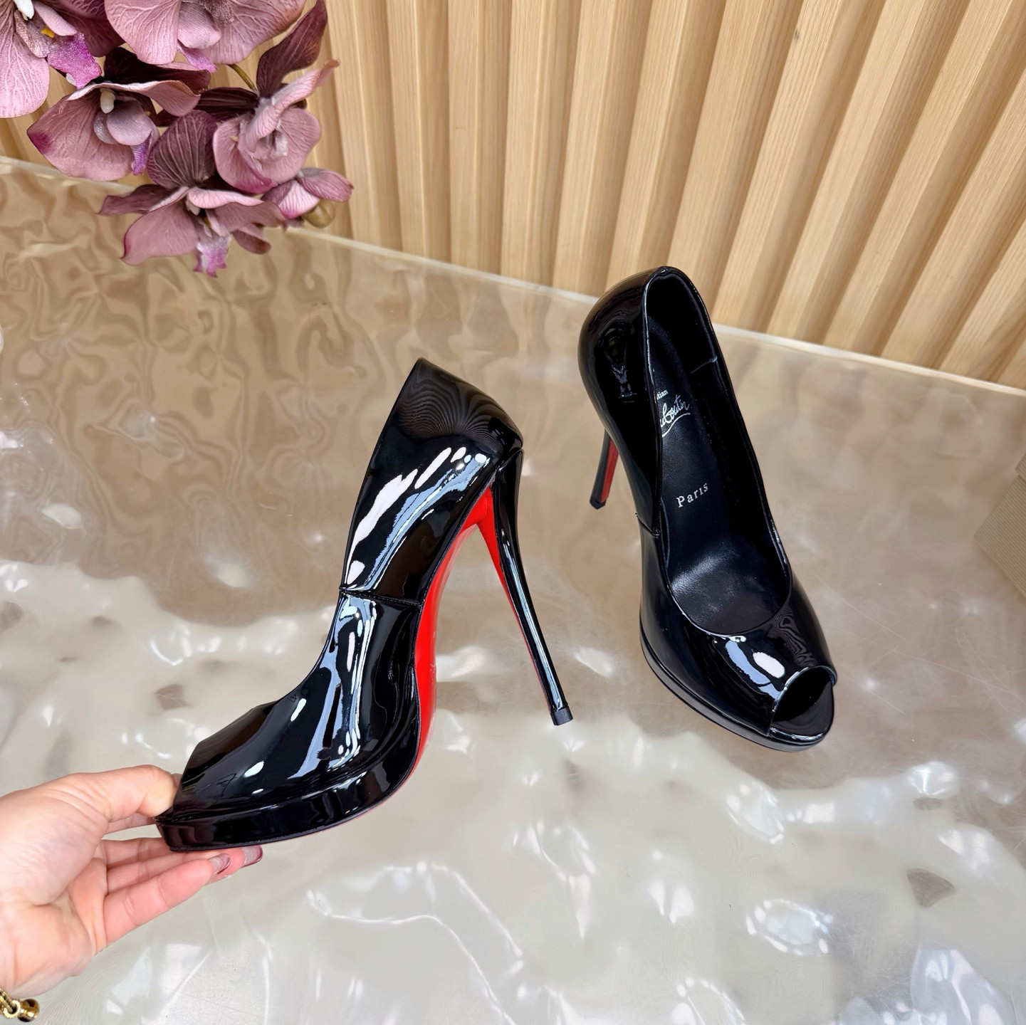 ua Chr1st1an louboutin pumps 12cm heel